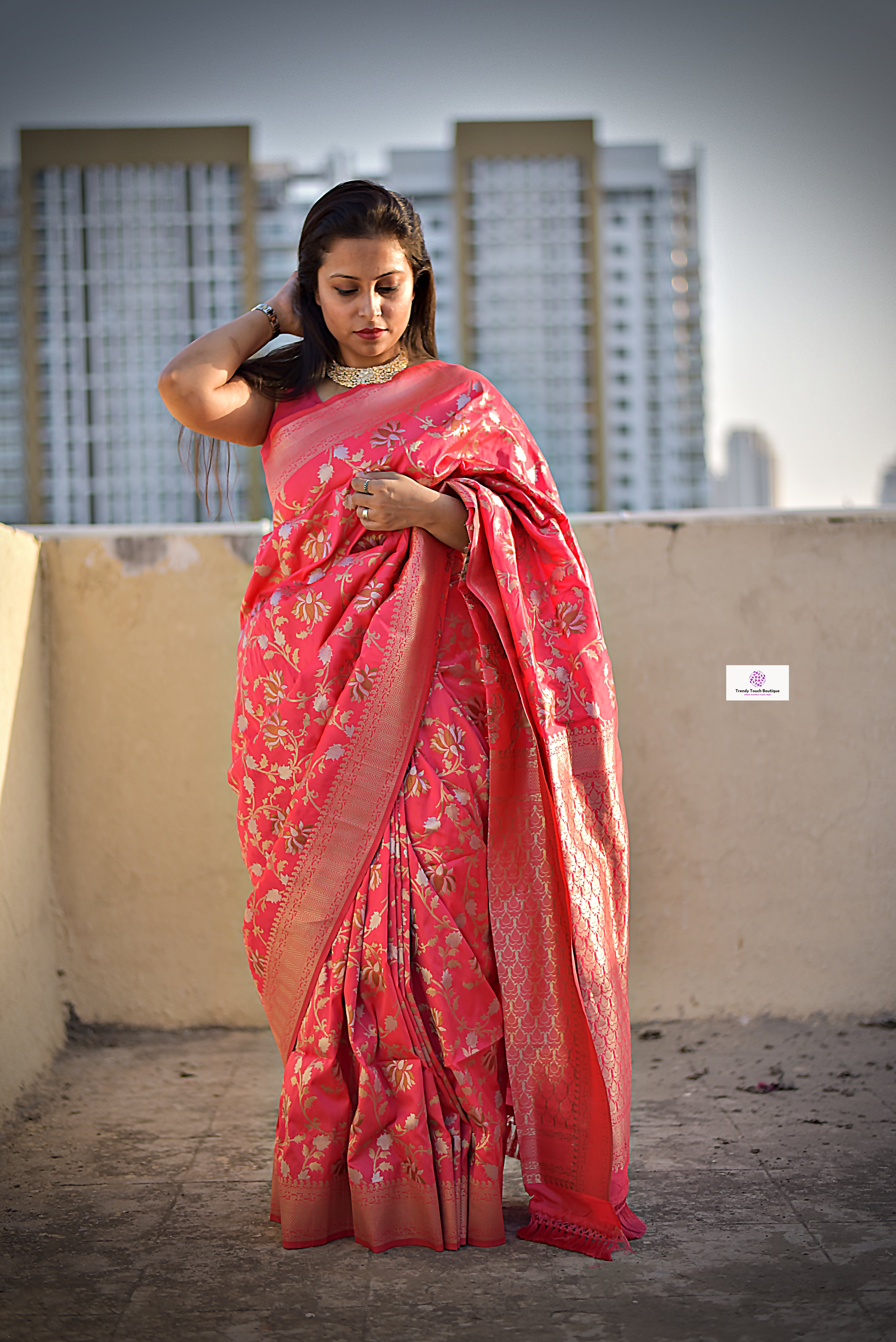 fiery pink gold silver zari work tassle pallu banarasi silk saree affordable price with blouse piece designer party wear wedding function celebration saree