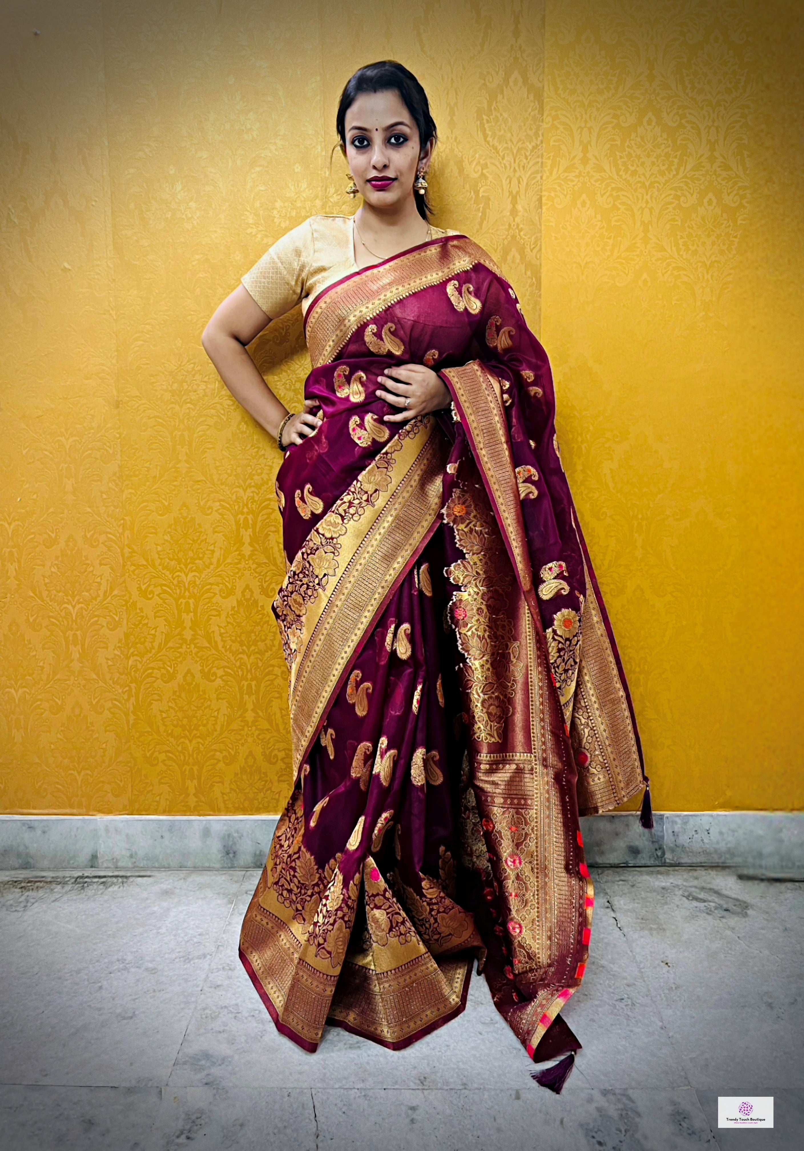 soft lightweight party wear organza banarasi silk saree maroon wedding reception saree bridal gift with blouse piece meenakari work on pallu