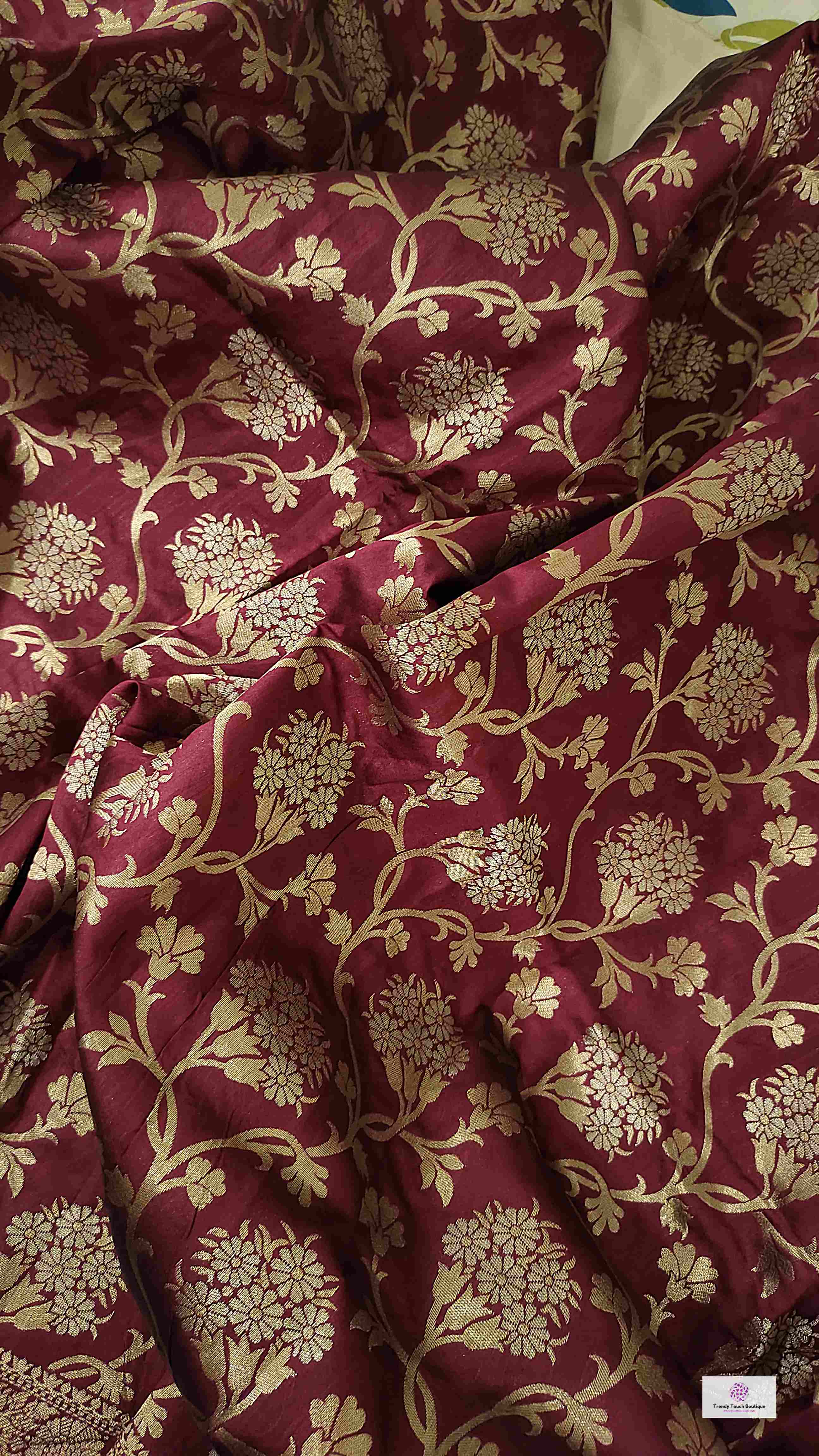 wine magenta golden silver zari work banarasi silk saree best price with blouse piece festive wear wedding wear party wear marriage function traditional silk