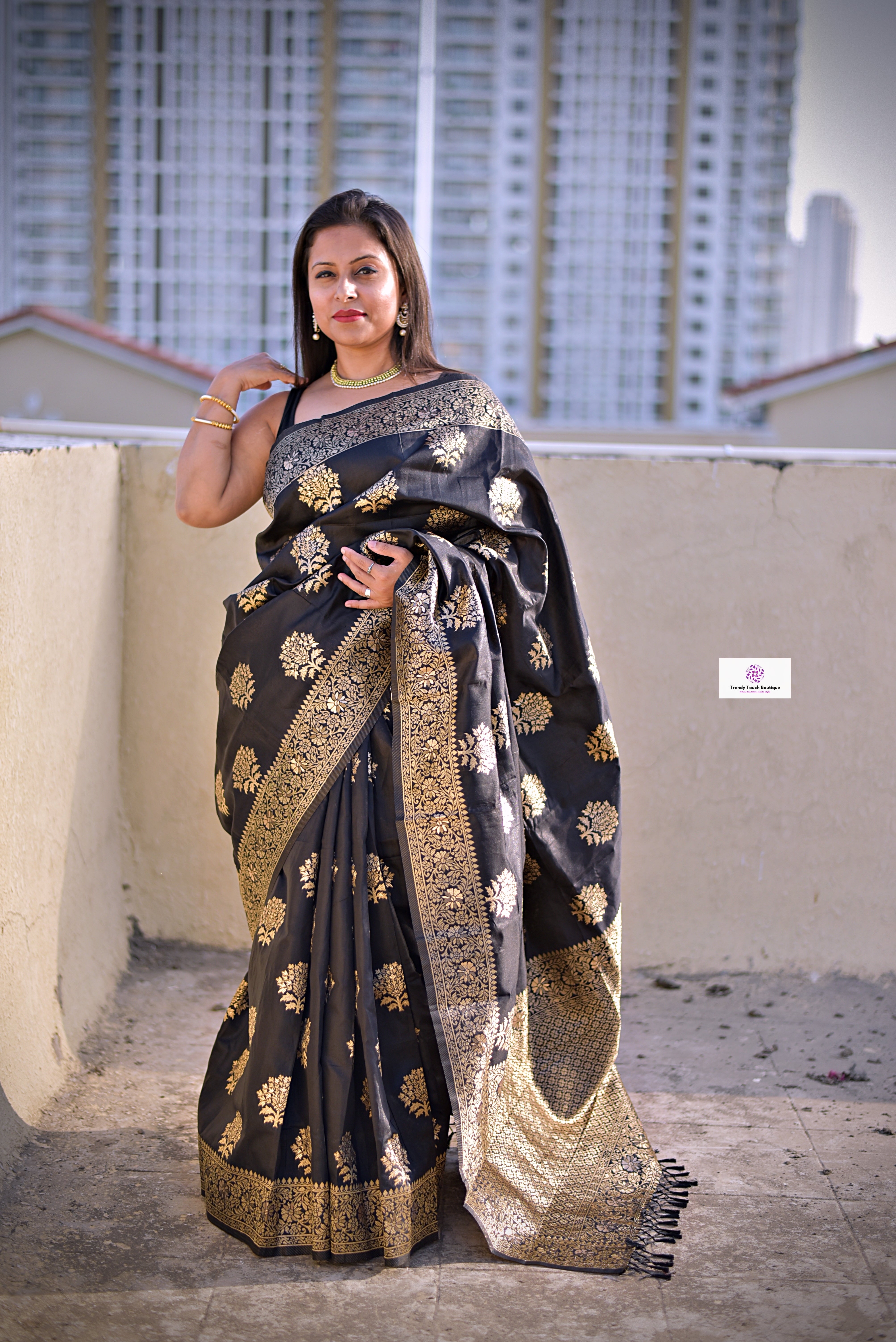 black banarasi silk wedding bridal wear saree with blouse piece online best price lightweight