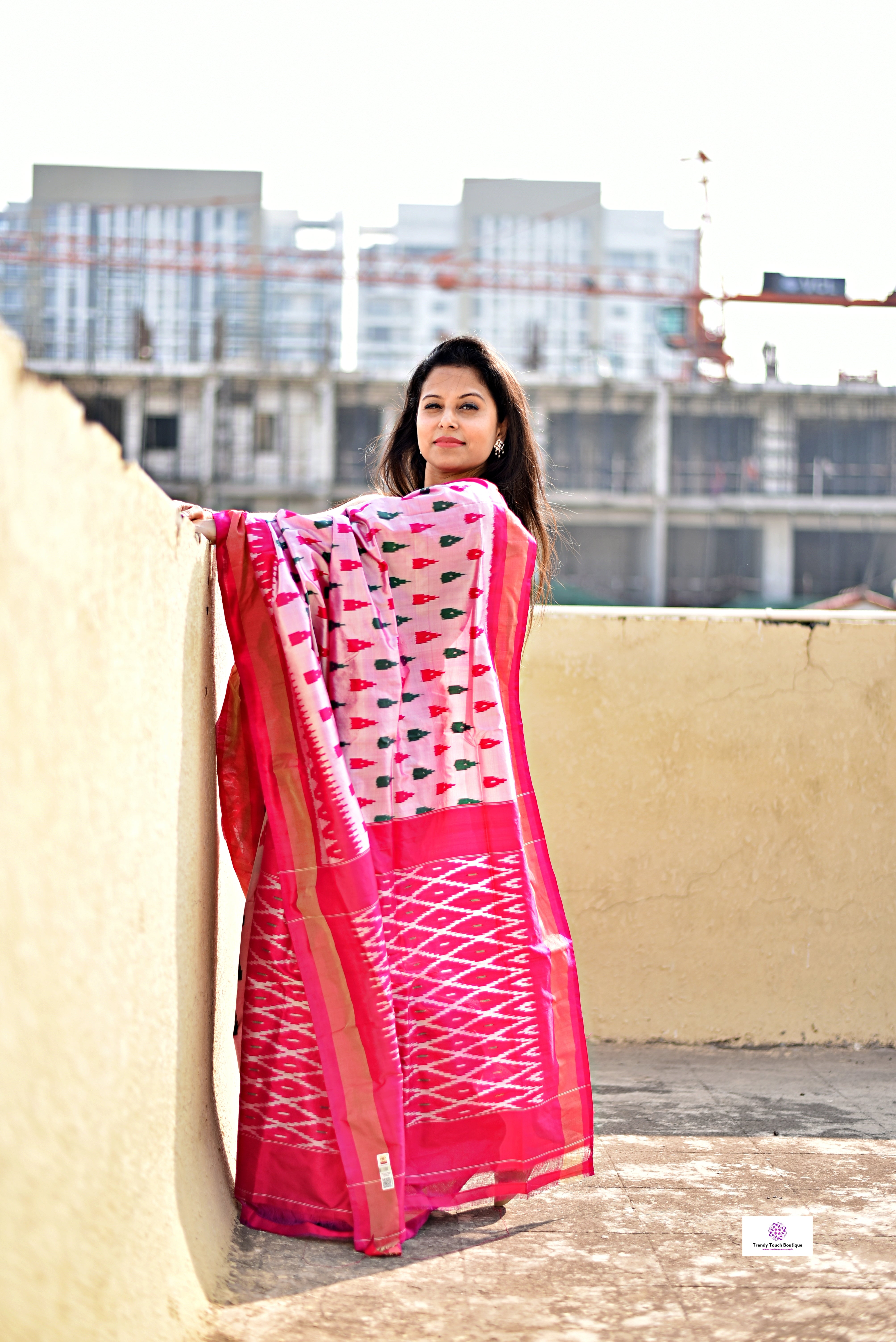 Deepika – Pochampally Ikkat Handloom Pure Silk (with Silk Mark)