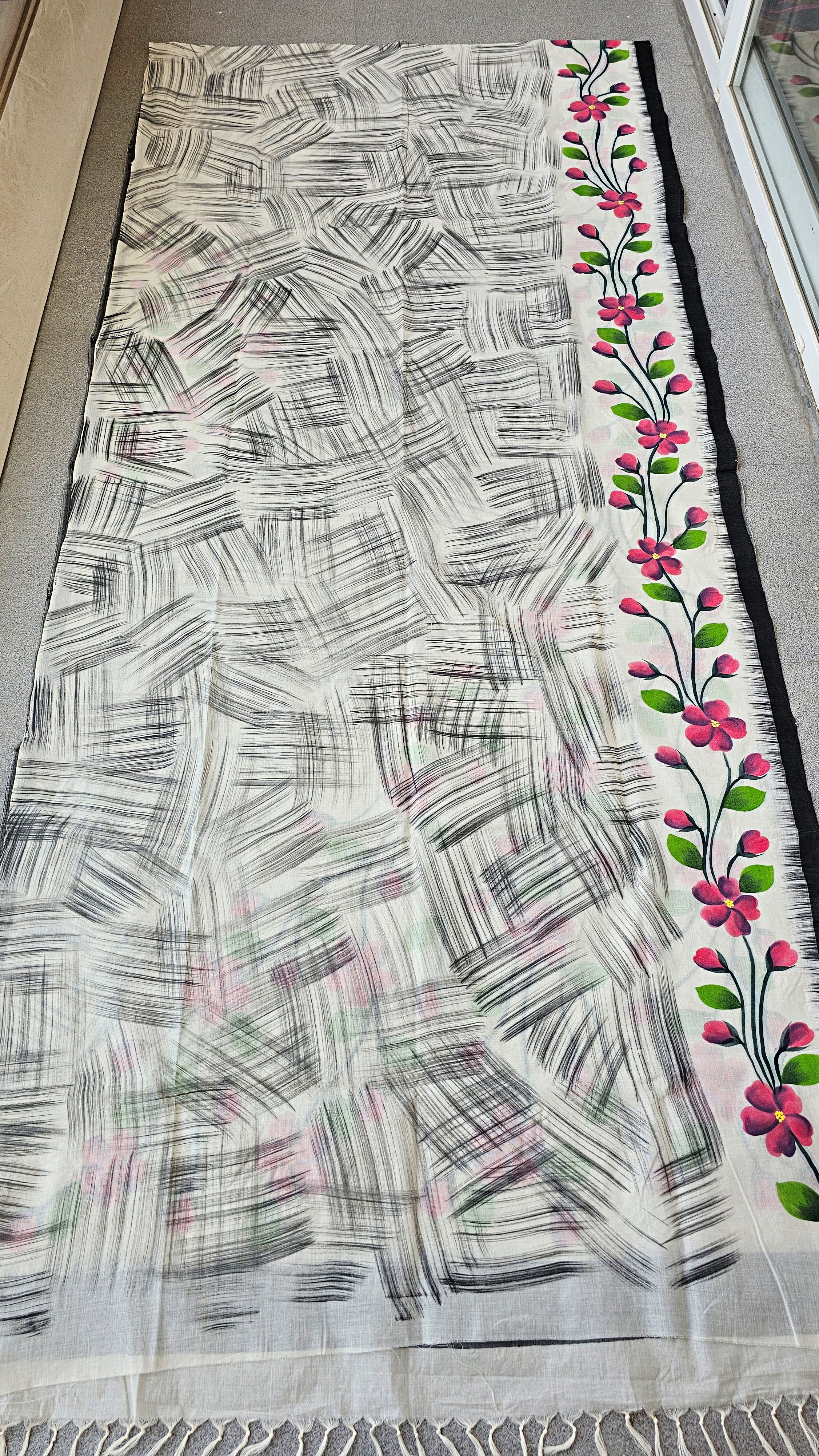 Dhumini - Handpainted - Pure Cotton Saree