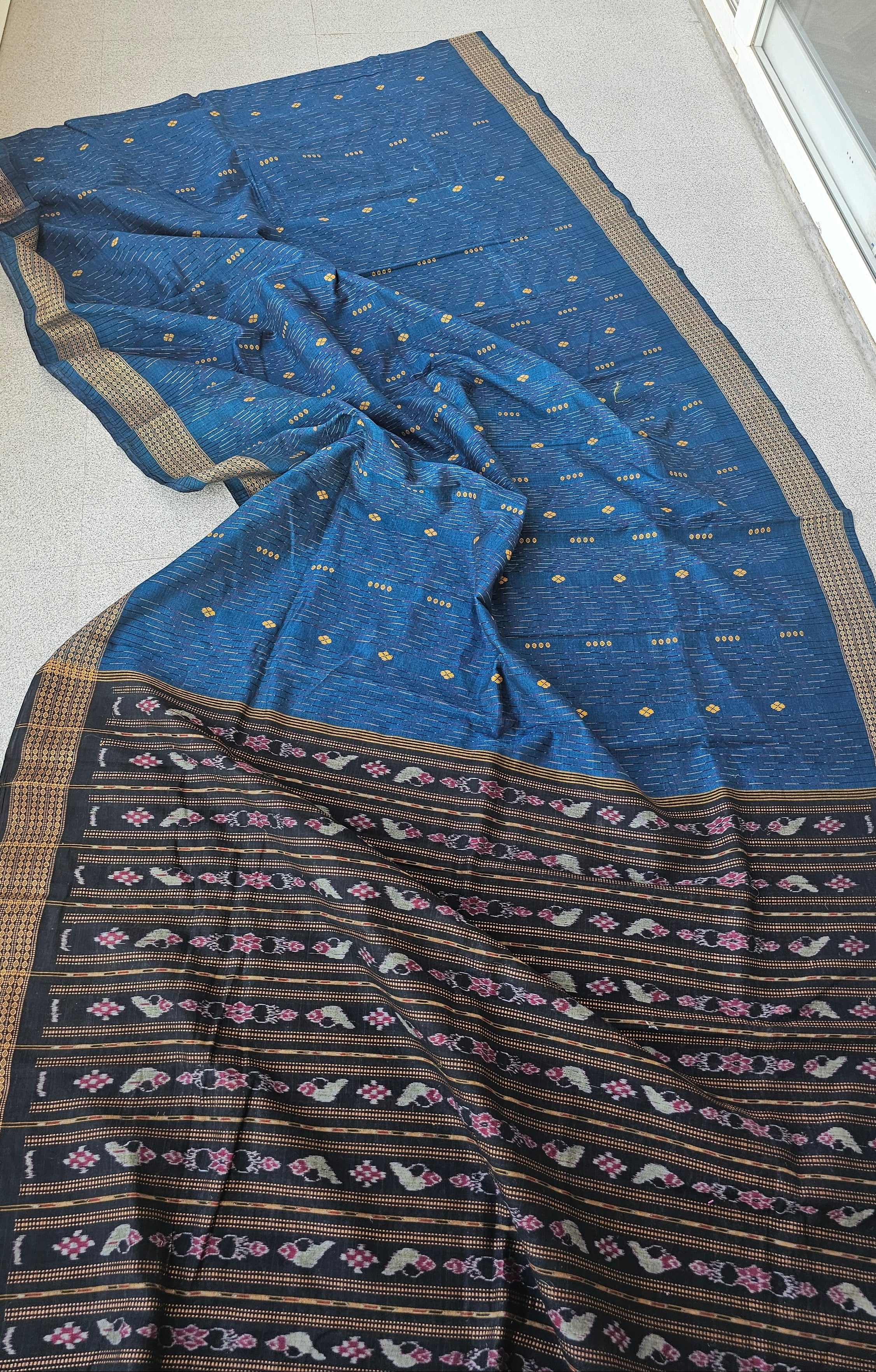 Bipasha - Sambalpuri Ikkat Cotton Handloom Saree