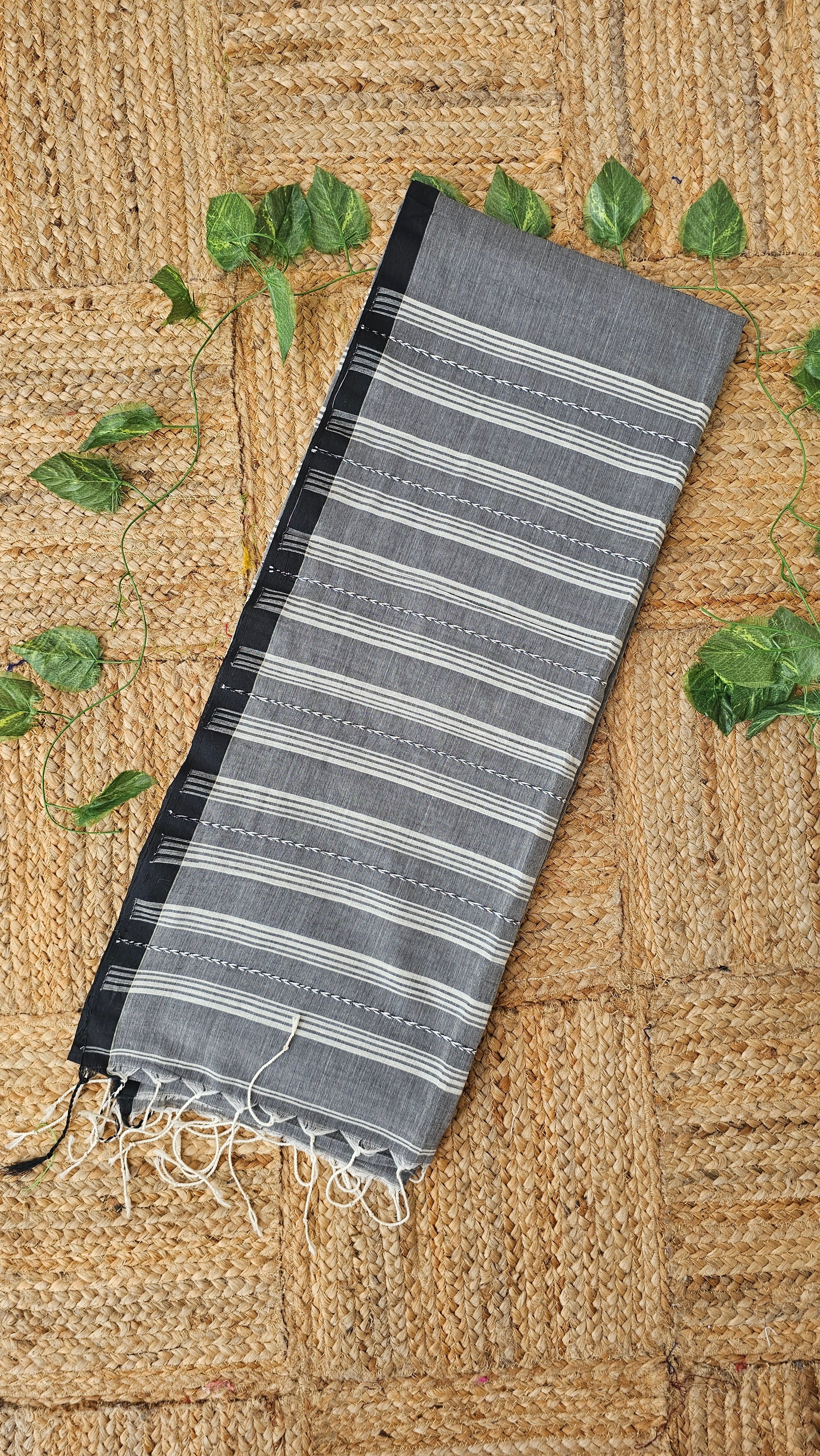 Meghmaya - Jamdani Handloom - Cotton Saree