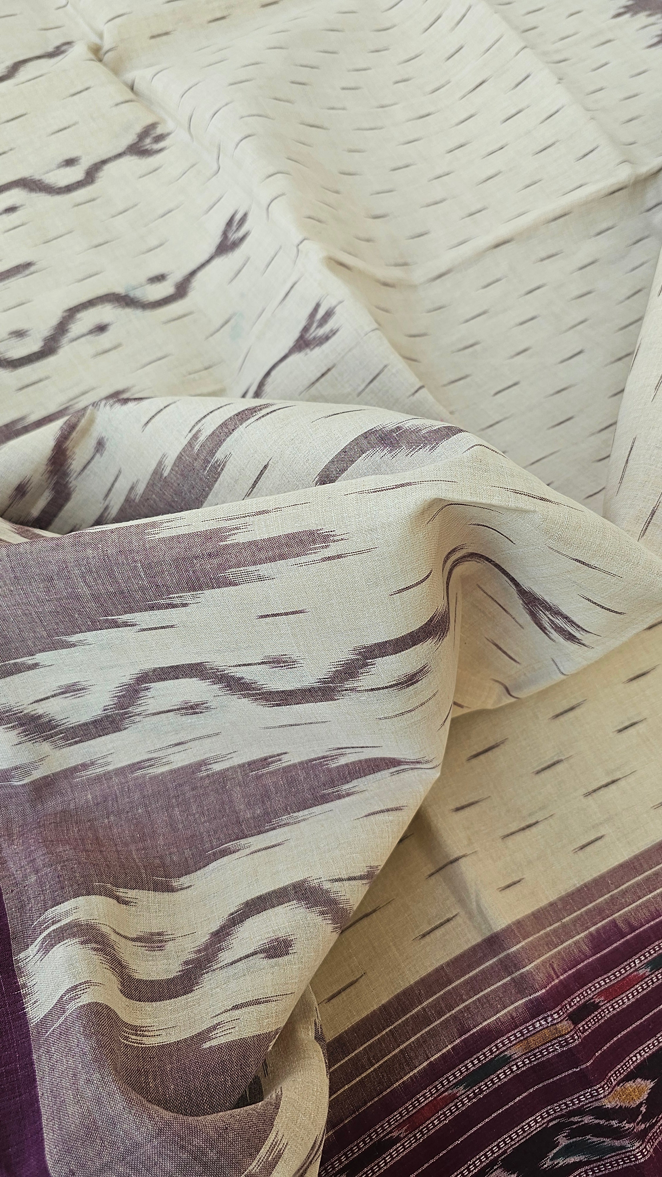 Aparna - Sambalpuri Ikkat Cotton Handloom Saree