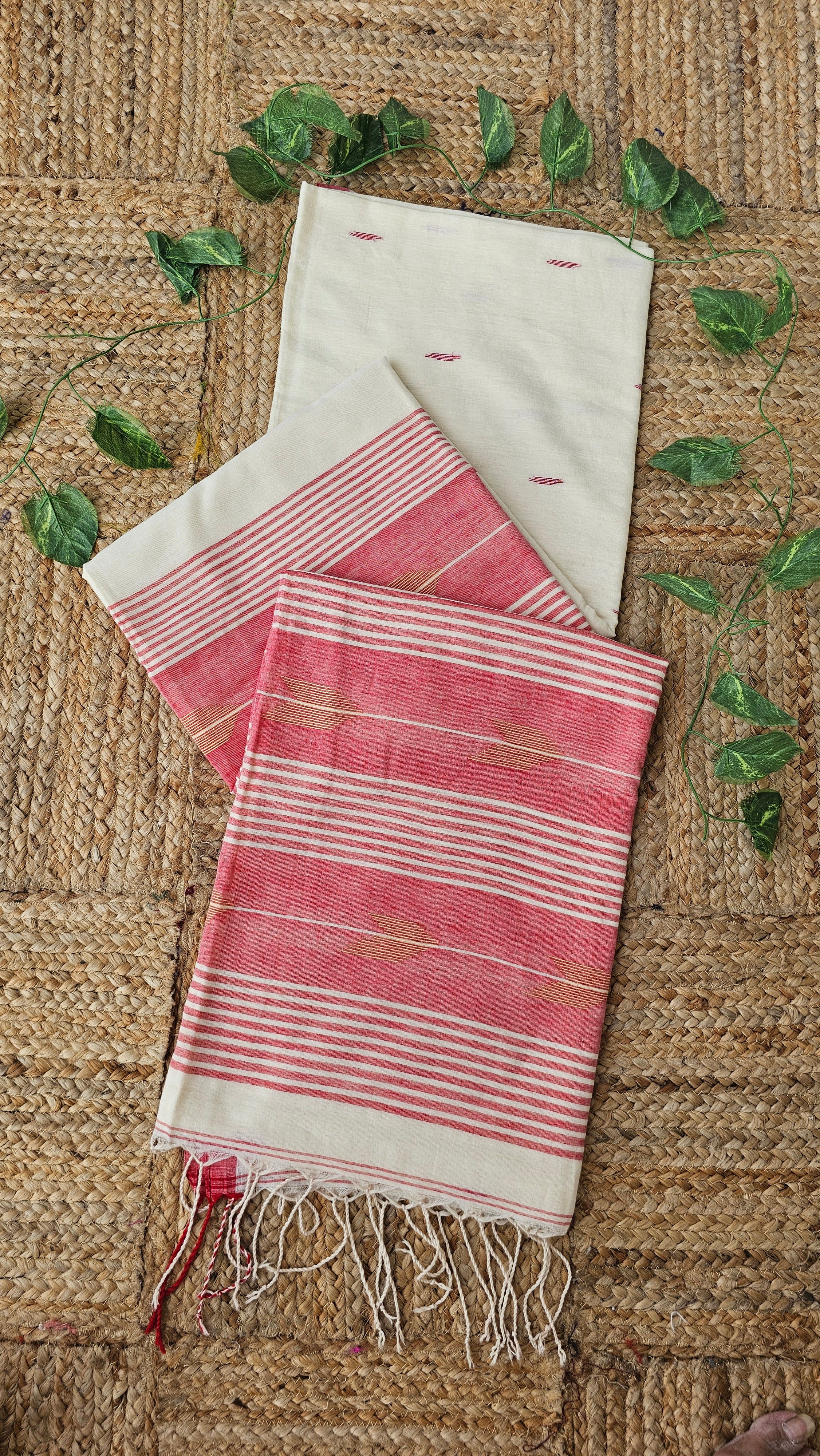 Godhuli - Jamdani Handloom - Cotton Saree
