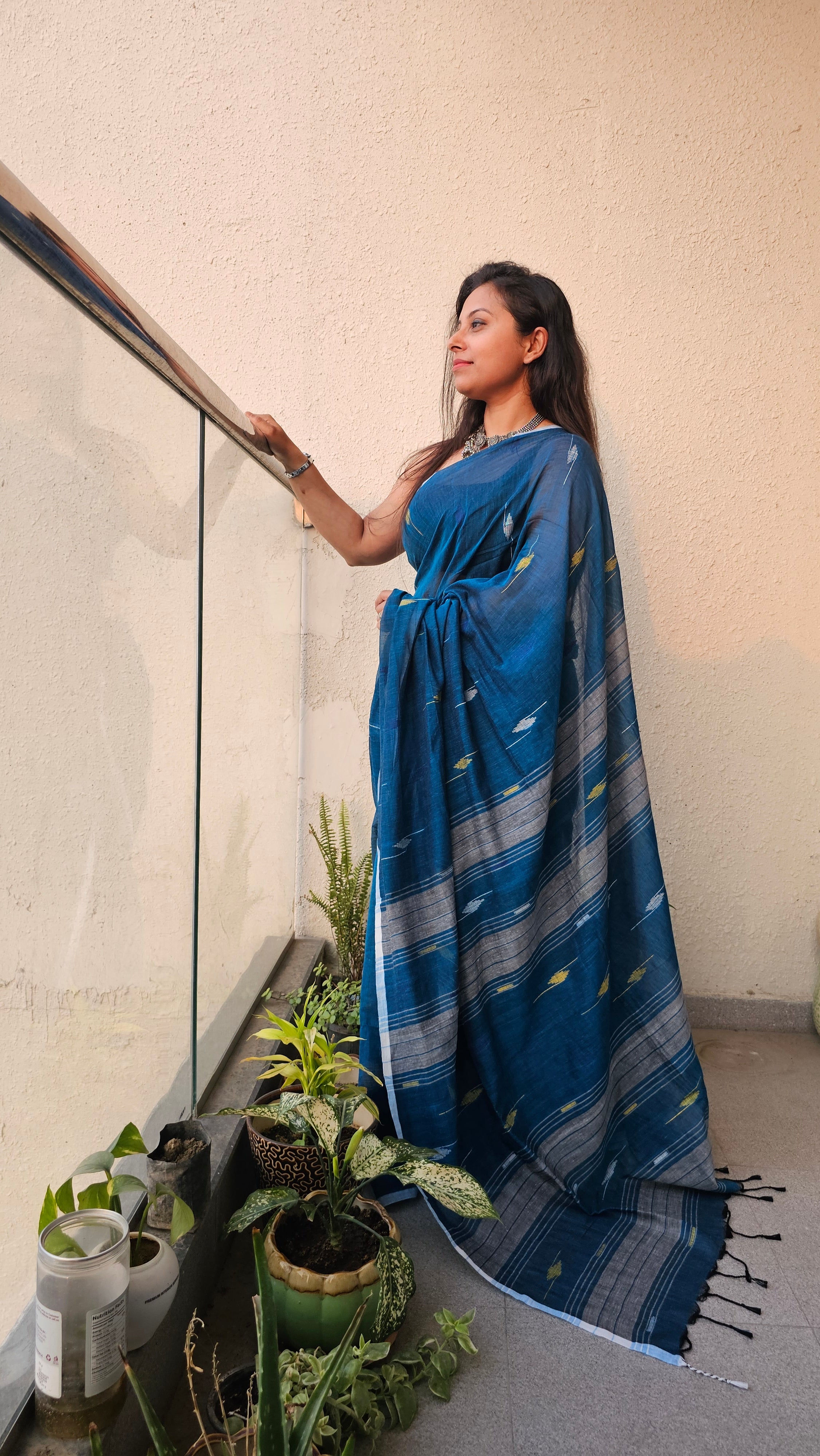 Meghla - Needle Jamdani Handloom - Mulcotton Saree