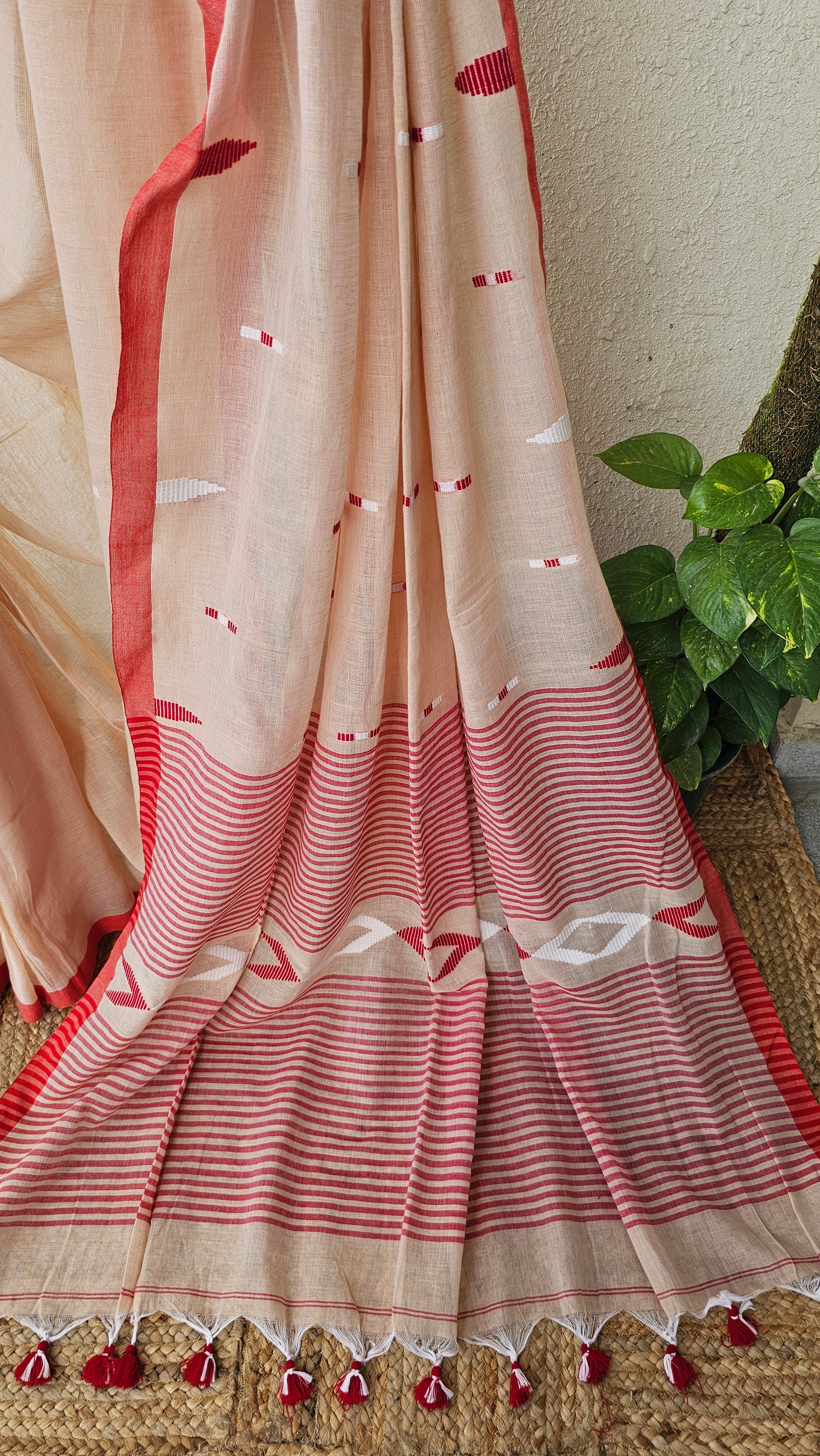 Surmai - Handloom - Mulcotton Saree