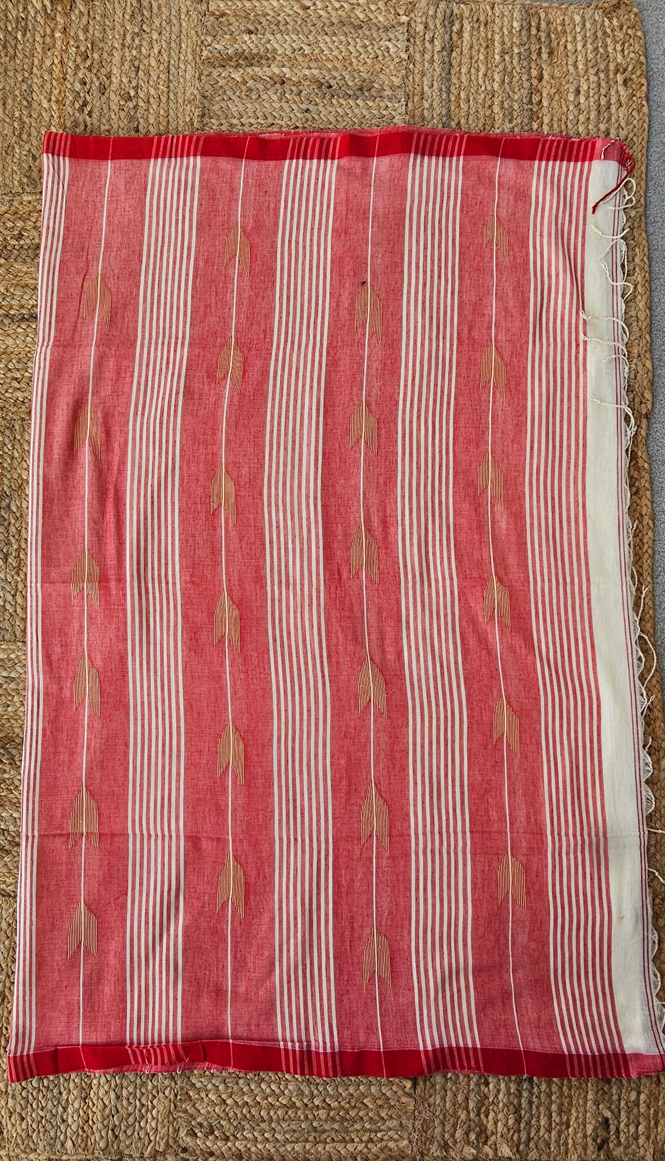 Godhuli - Jamdani Handloom - Cotton Saree
