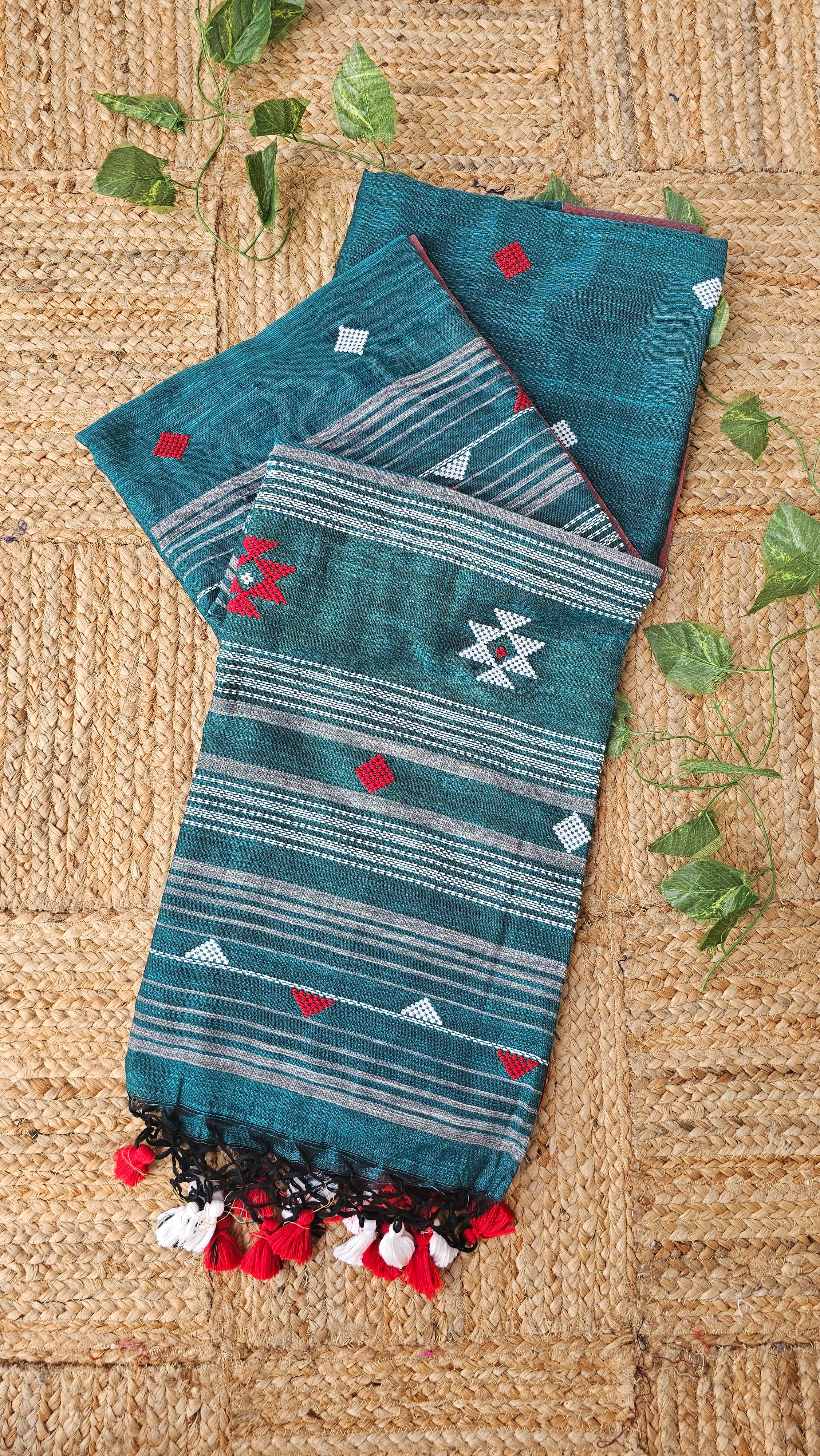 Pronoy - Handloom - Cotton Saree