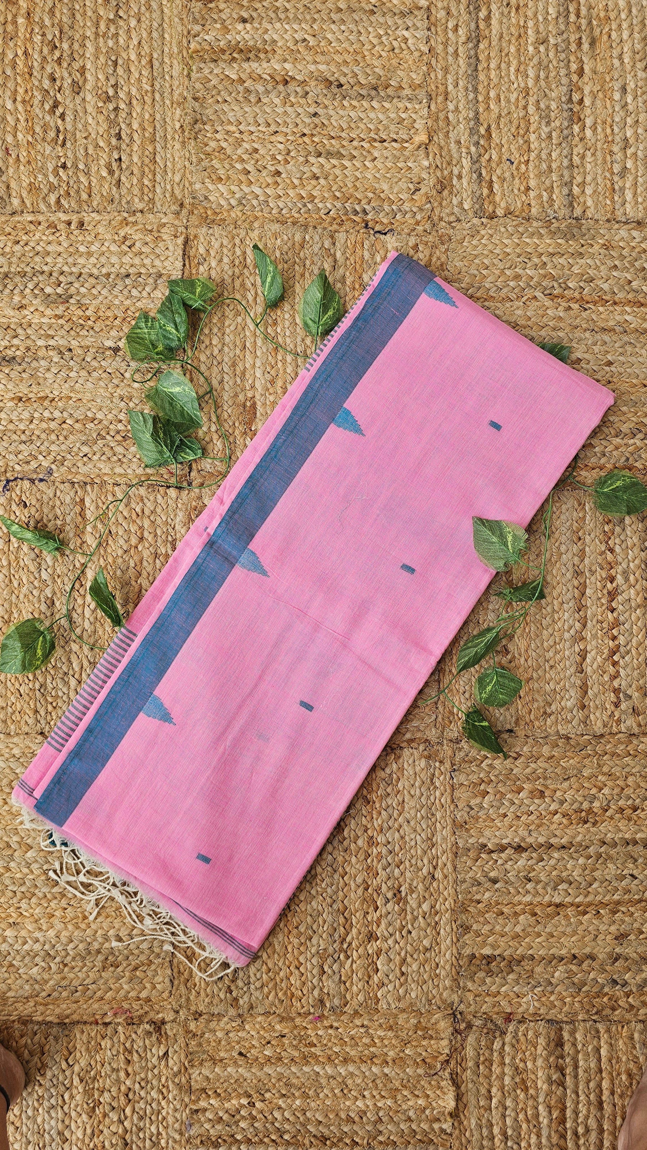Utsho - Jamdani Handloom - Cotton Saree