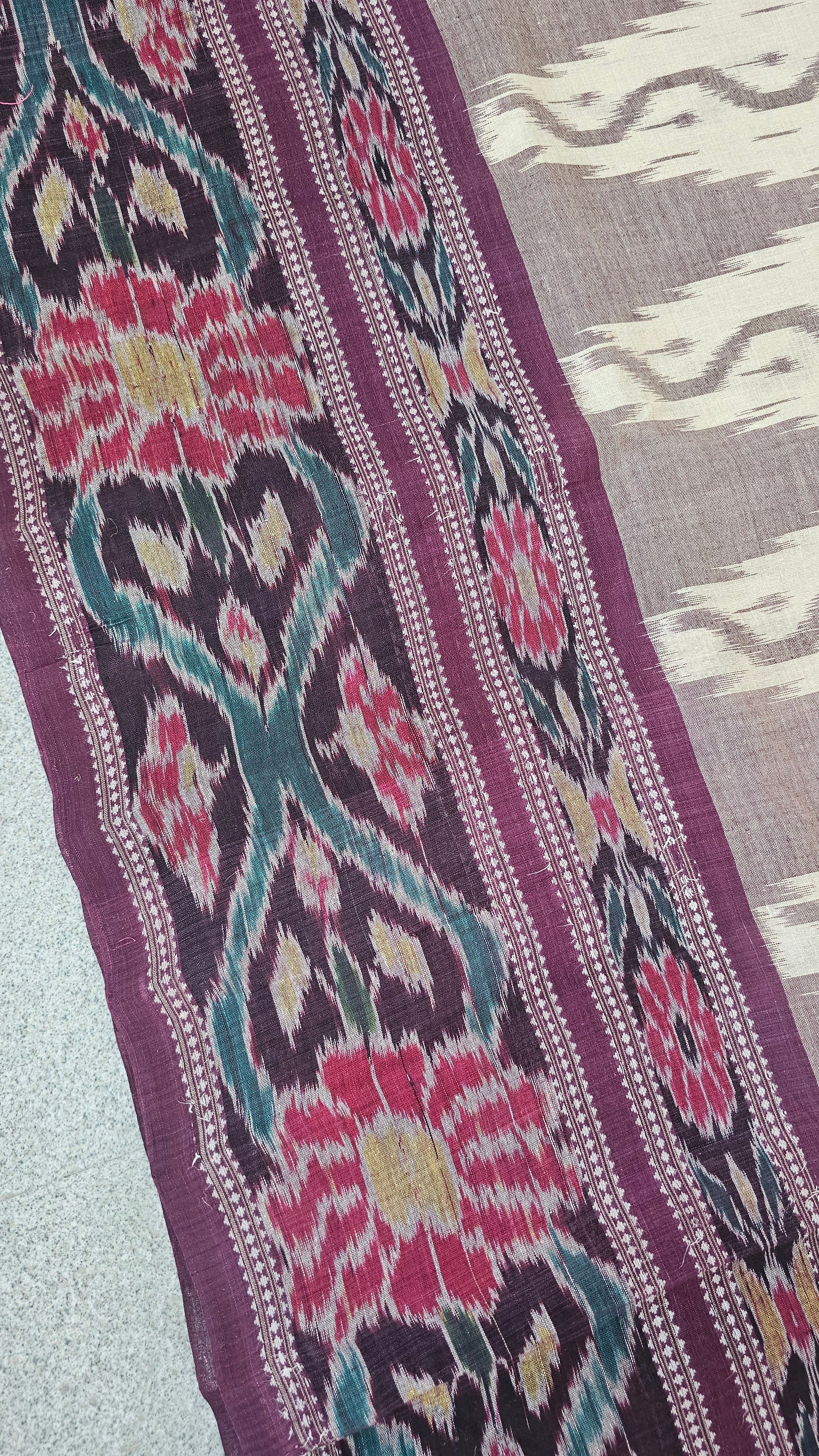 Aparna - Sambalpuri Ikkat Cotton Handloom Saree