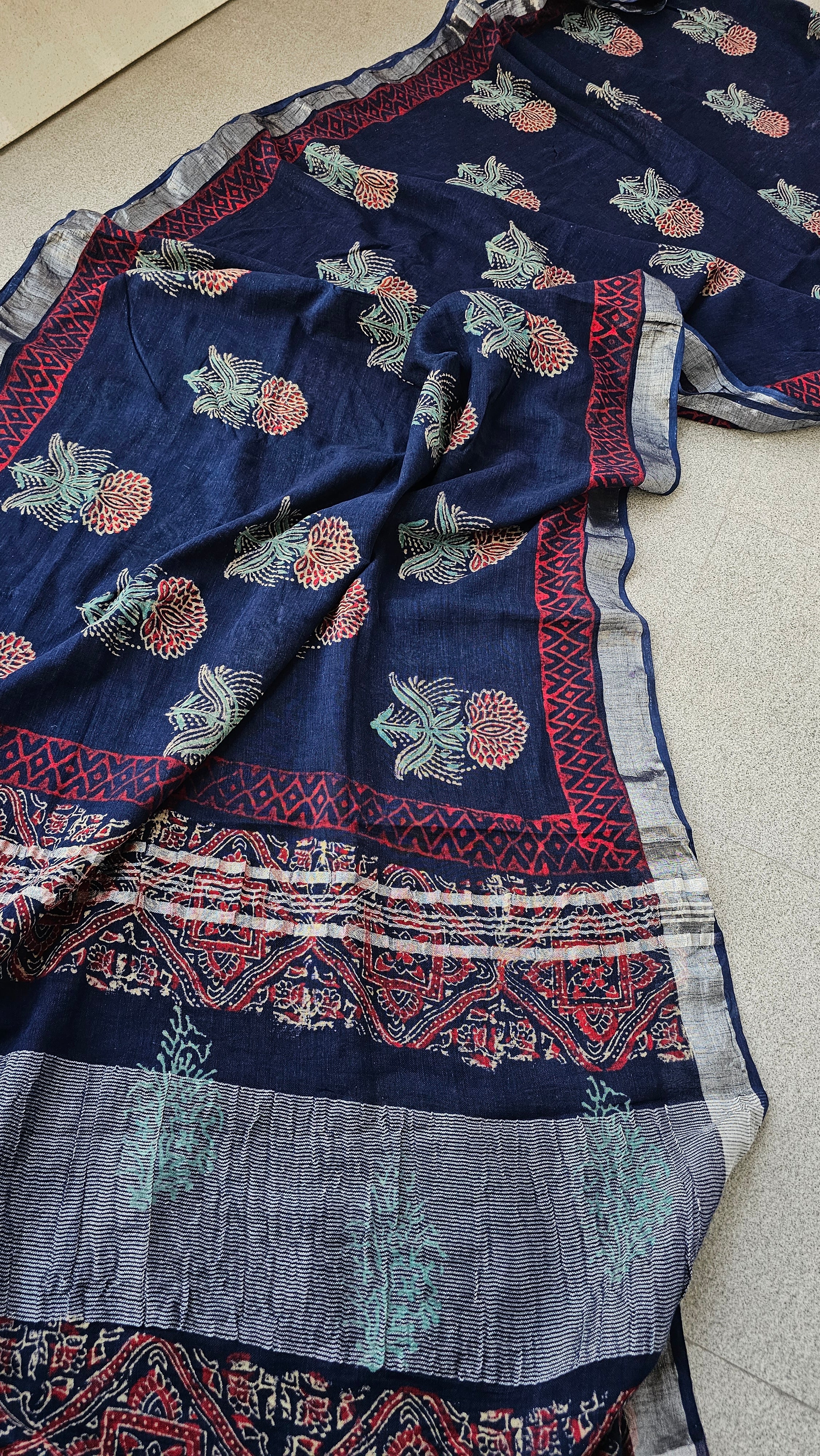 Arnavi - Hand Block Print - Linen Cotton Saree