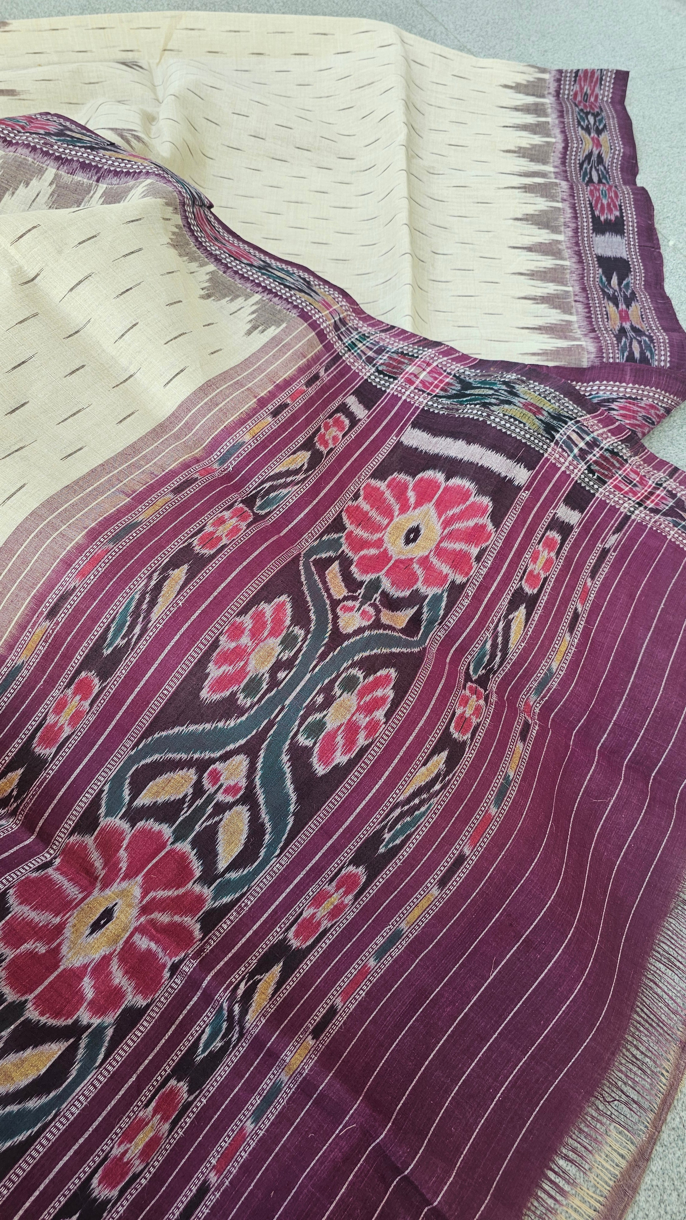 Aparna - Sambalpuri Ikkat Cotton Handloom Saree