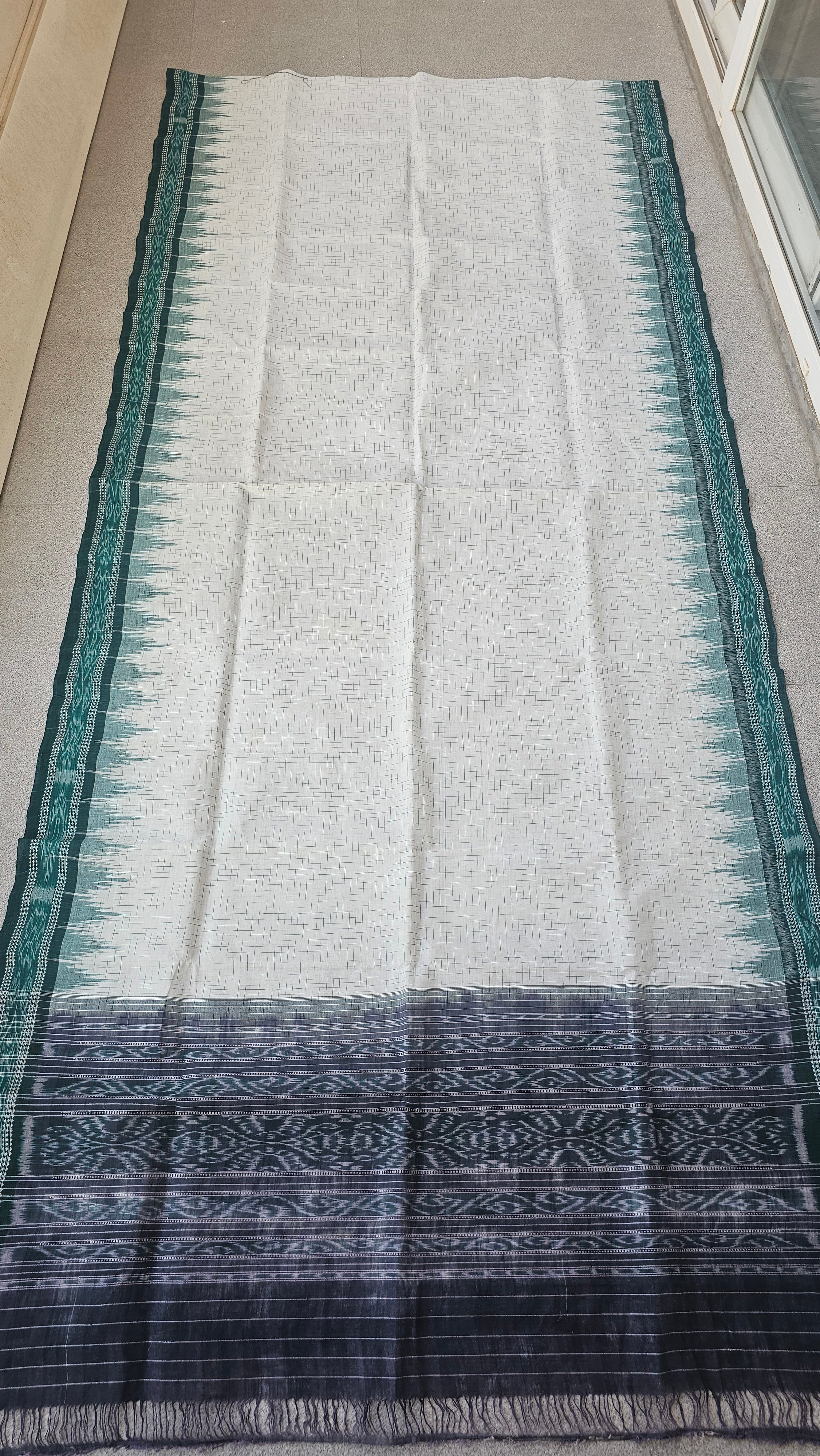 Gargi - Sambalpuri Ikkat Cotton Handloom Saree