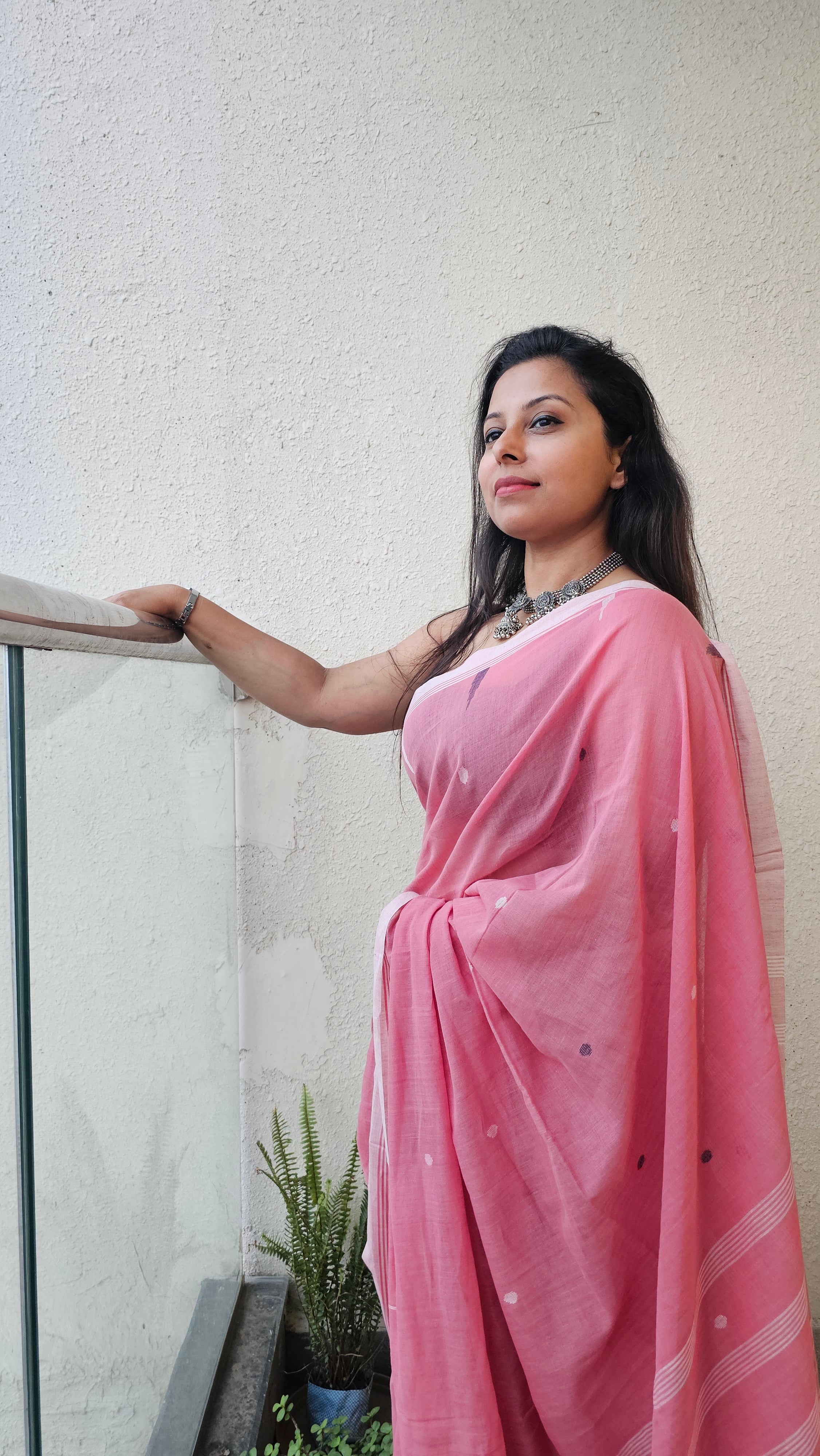 Mon - Needle Jamdani Handloom - Cotton Saree