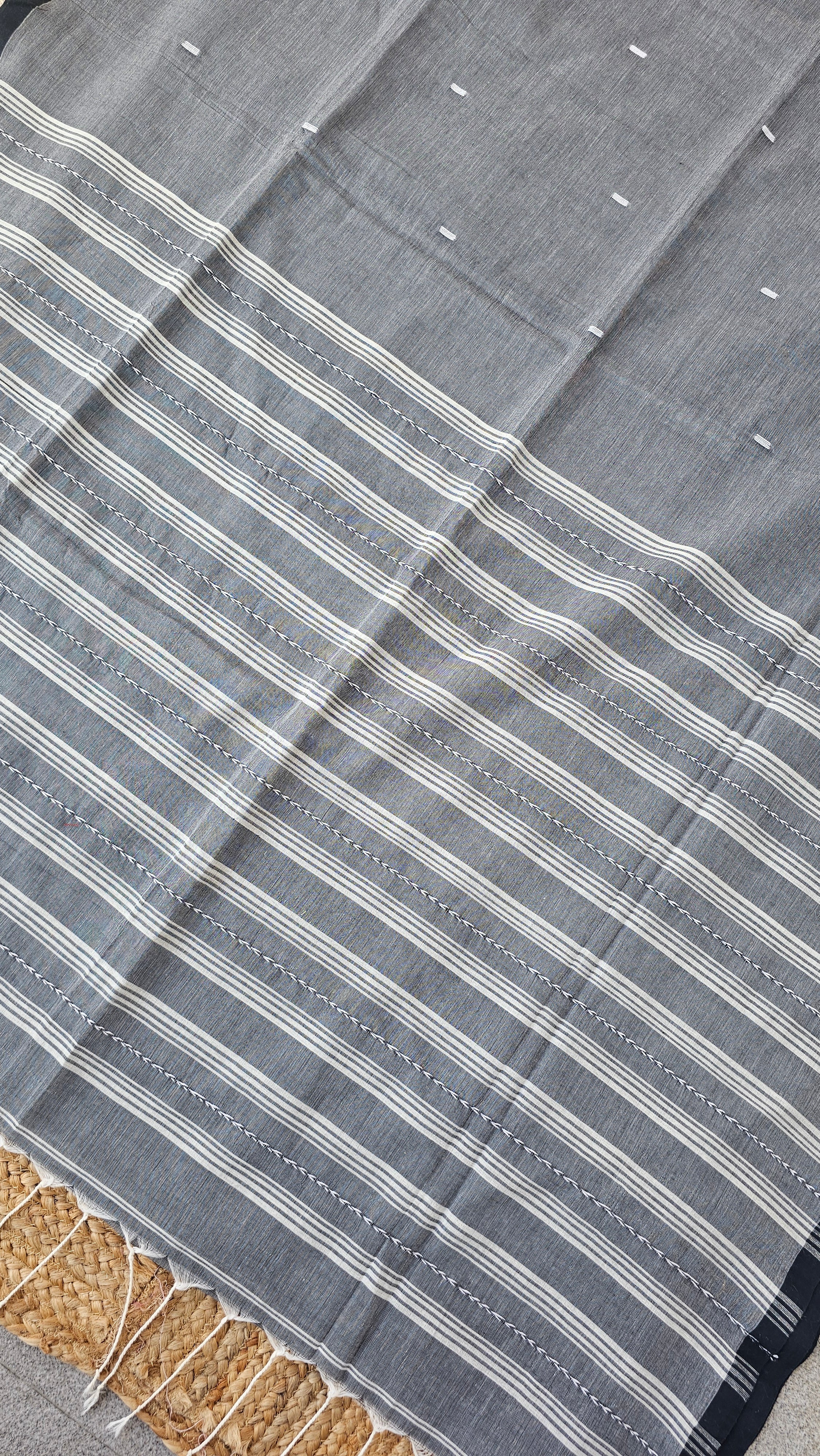 Meghmaya - Jamdani Handloom - Cotton Saree