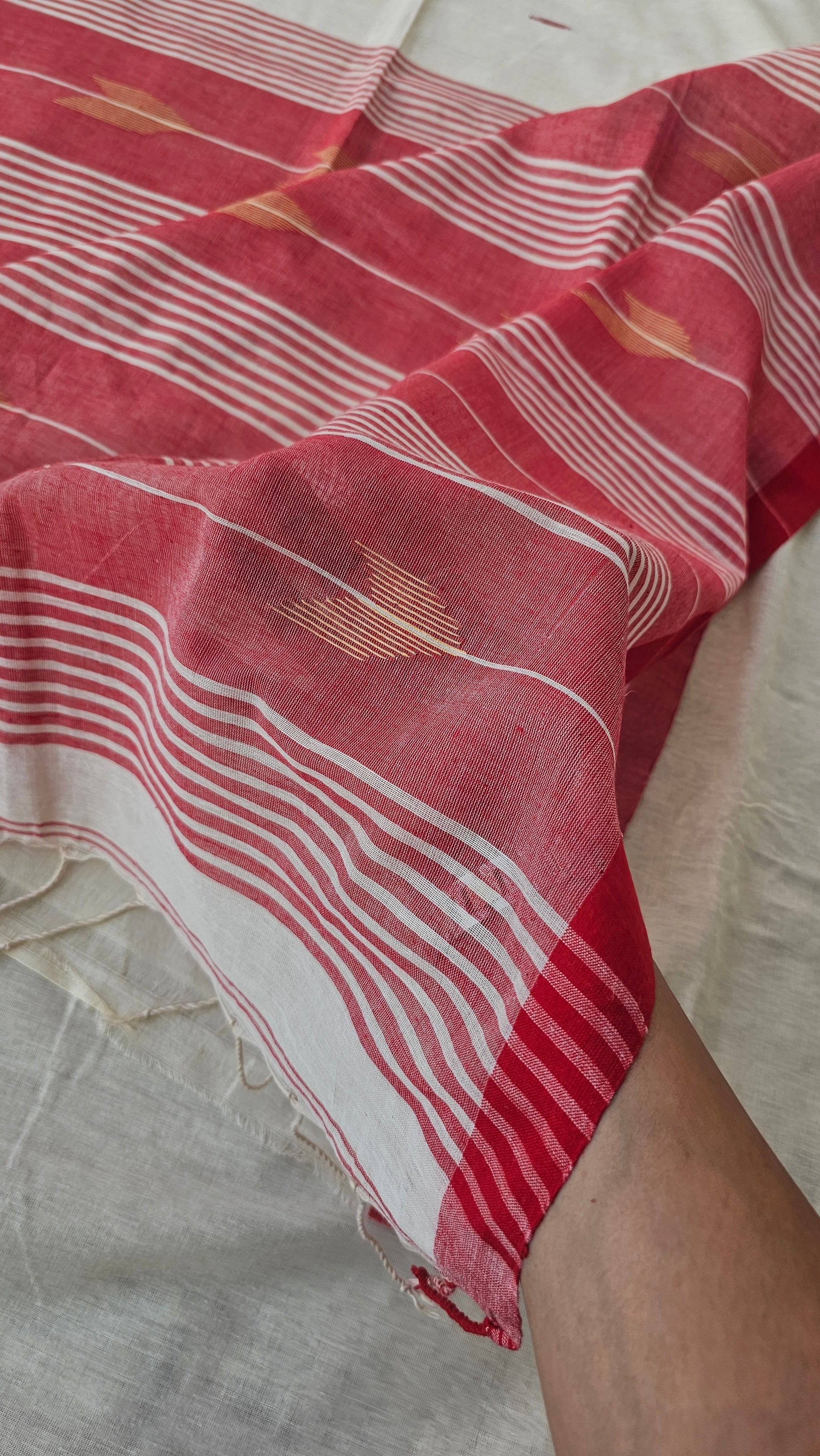 Godhuli - Jamdani Handloom - Cotton Saree