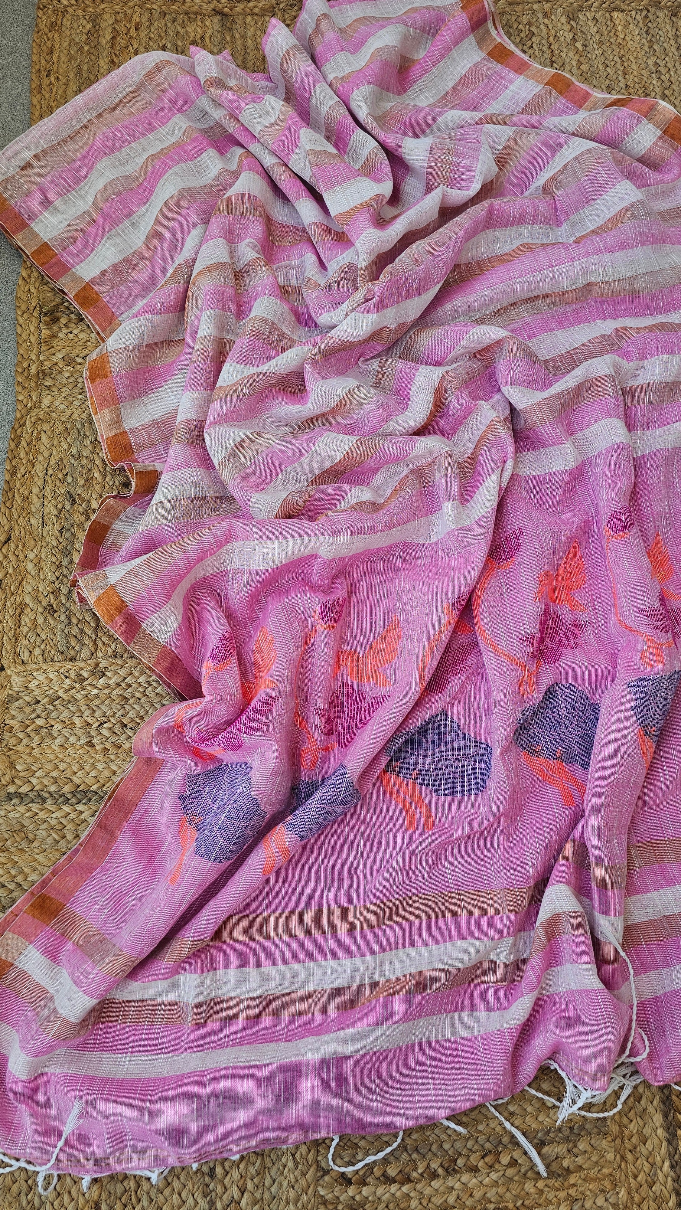 Padma Dighi - Jamdani Handloom - Pure Linen Saree