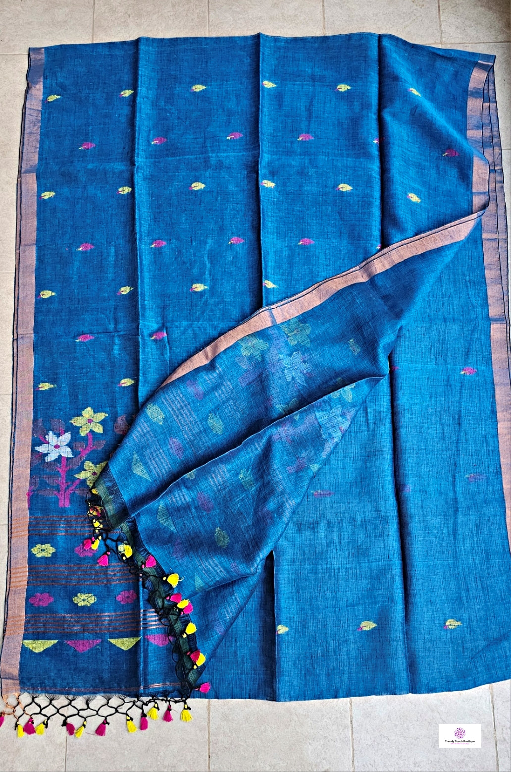 Blue Florals - Jamdani Handloom - Linen Saree