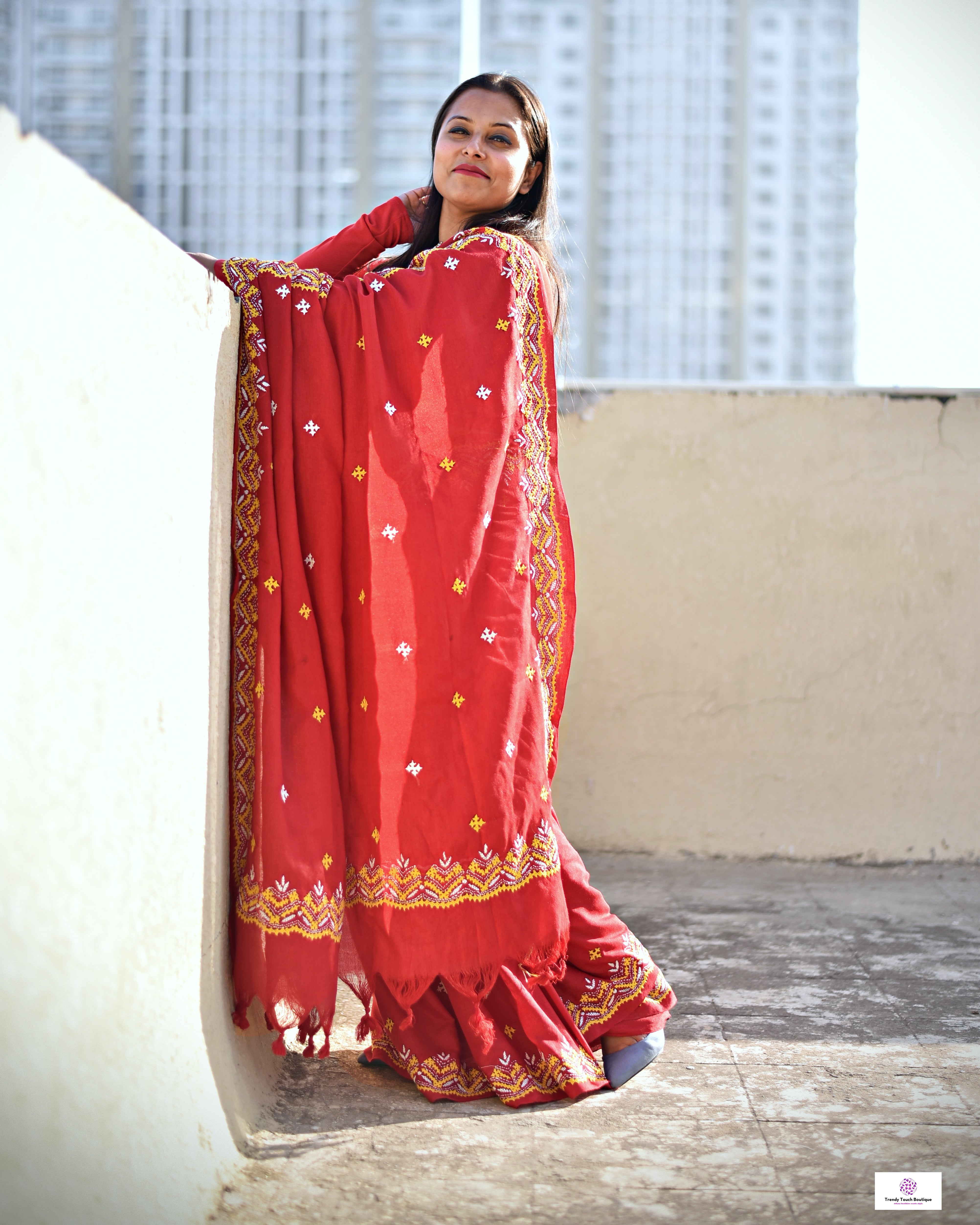 Kutch sindhi handembroidered red mulcotton saree bridal wear casual function wedding with blouse piece best price
