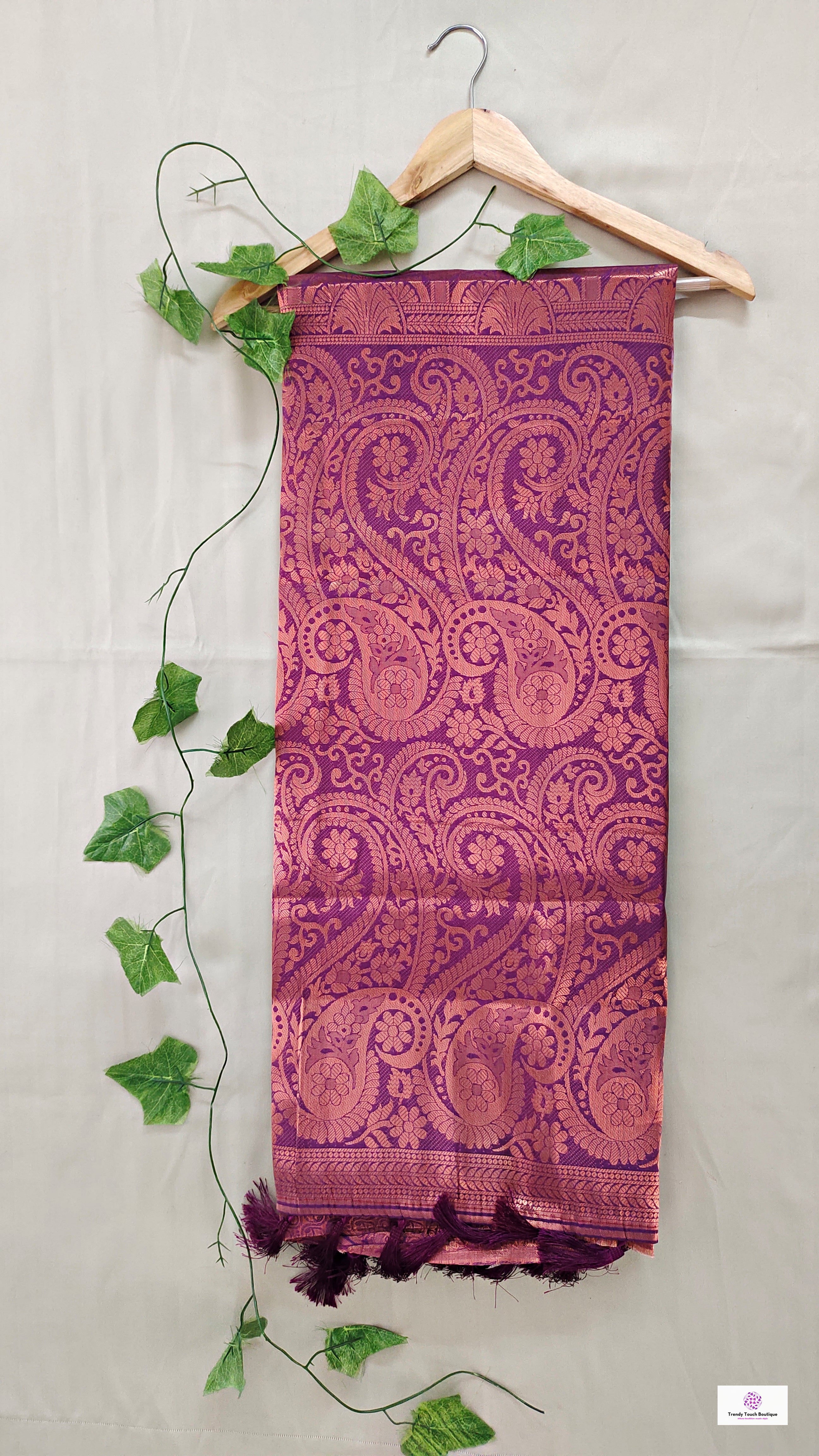 Janvi - Semi Pattu Silk Saree