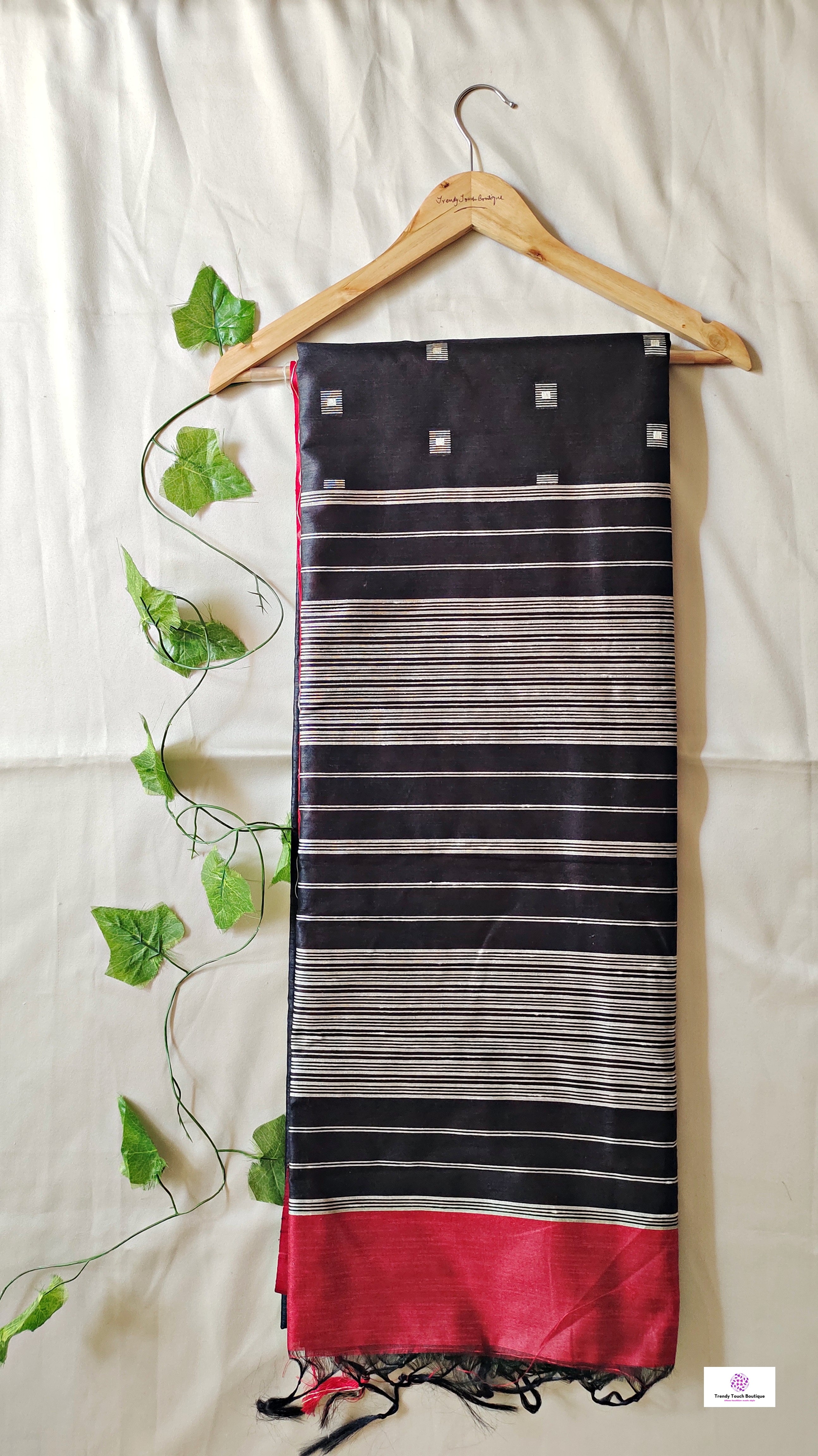 black red silk cotton office wear formal wear sarees check pattern with blouse piece contrast best price online handloom