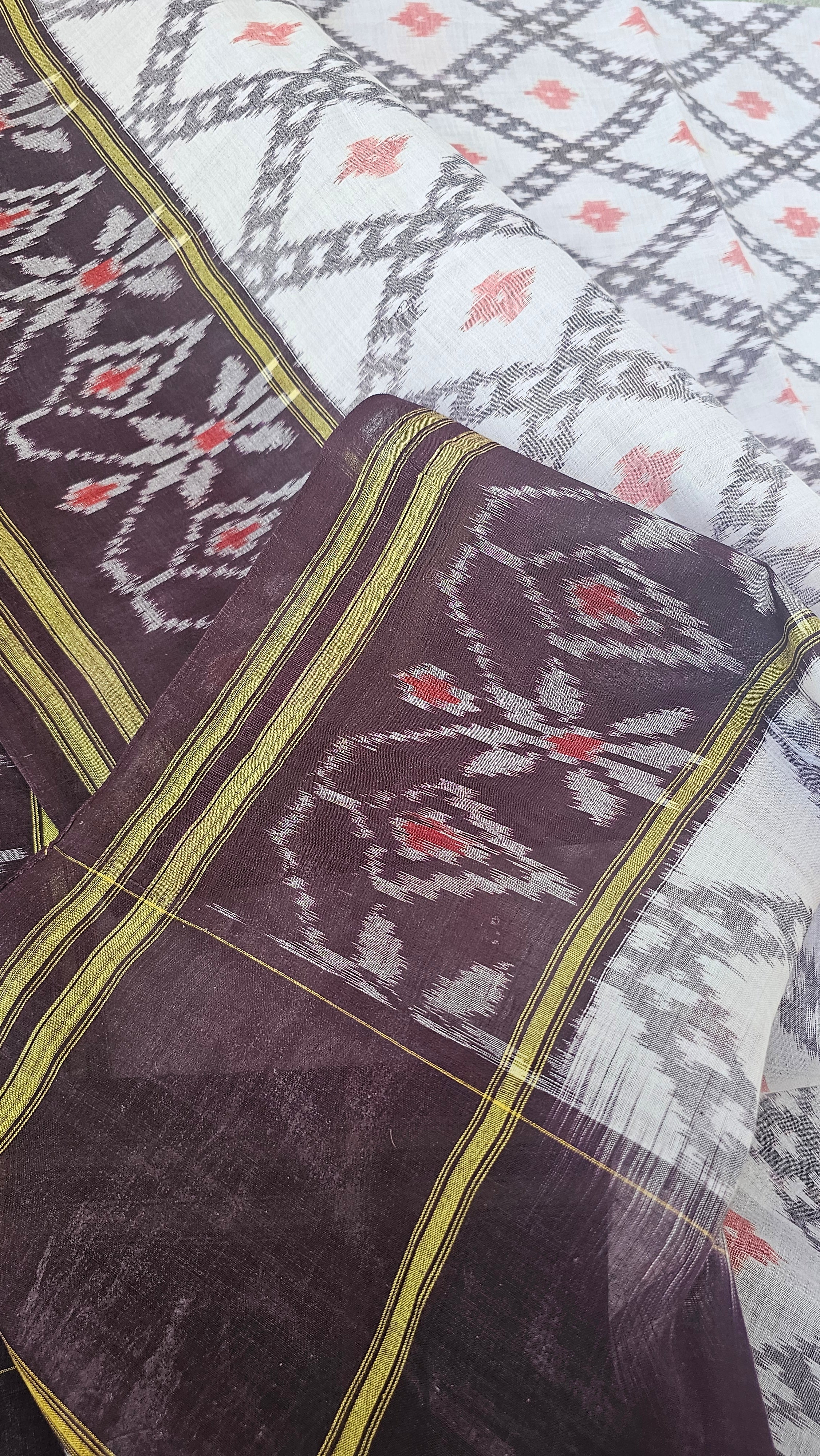 Shankari - Sambalpuri Ikkat Cotton Handloom Saree