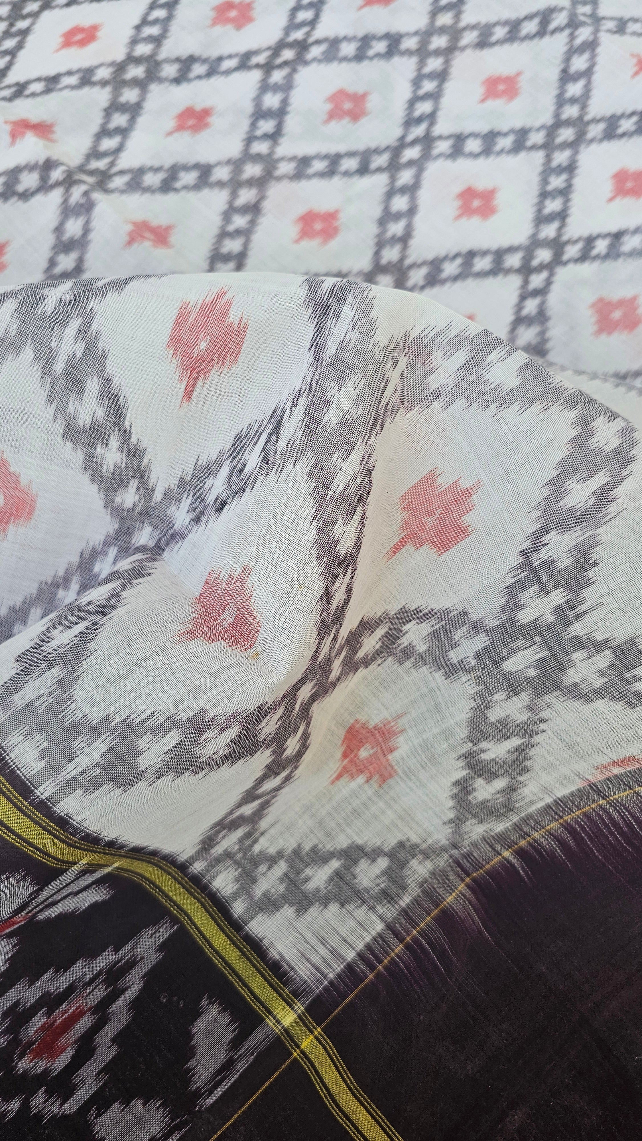 Shankari - Sambalpuri Ikkat Cotton Handloom Saree