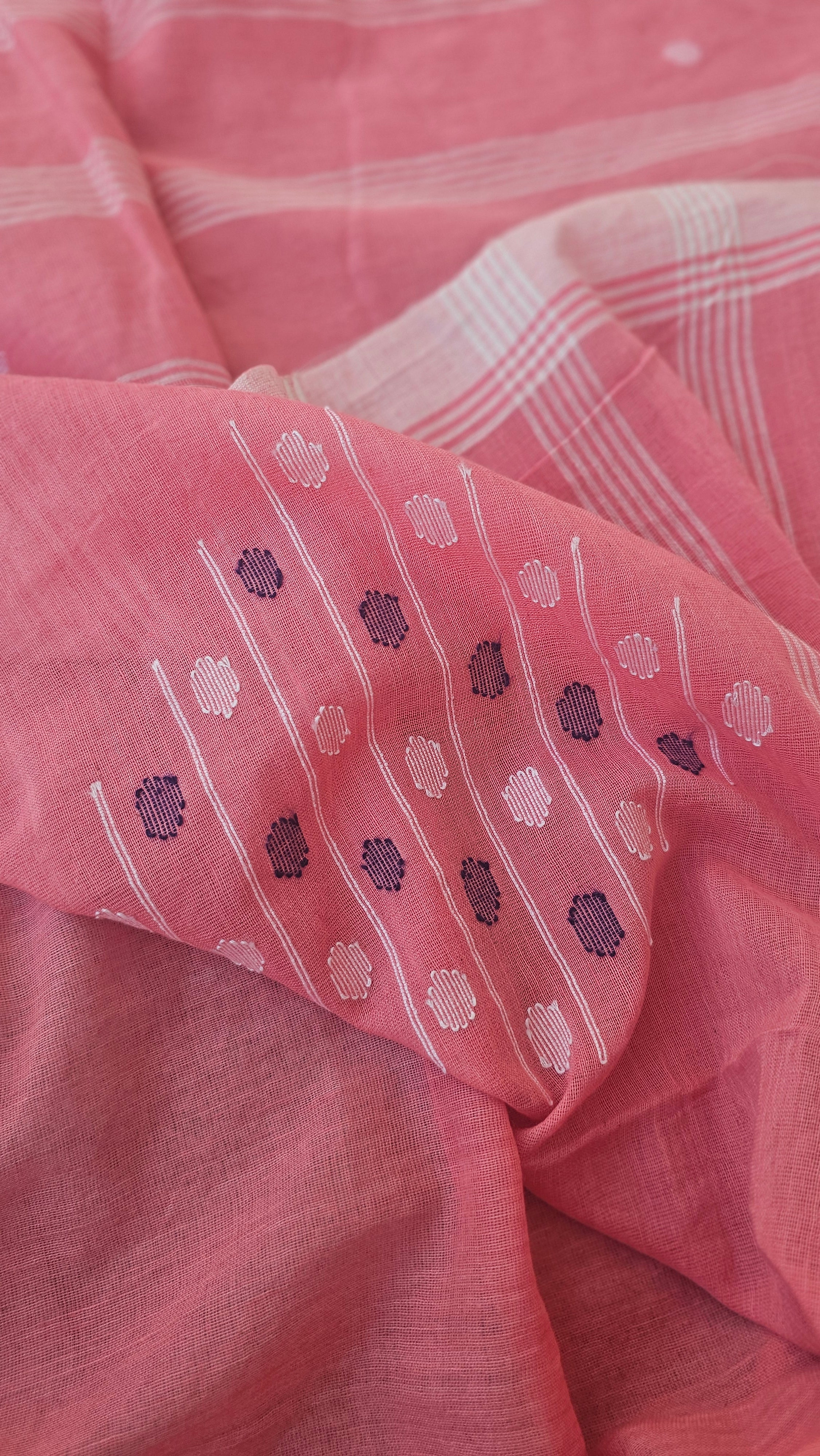 Mon - Needle Jamdani Handloom - Cotton Saree