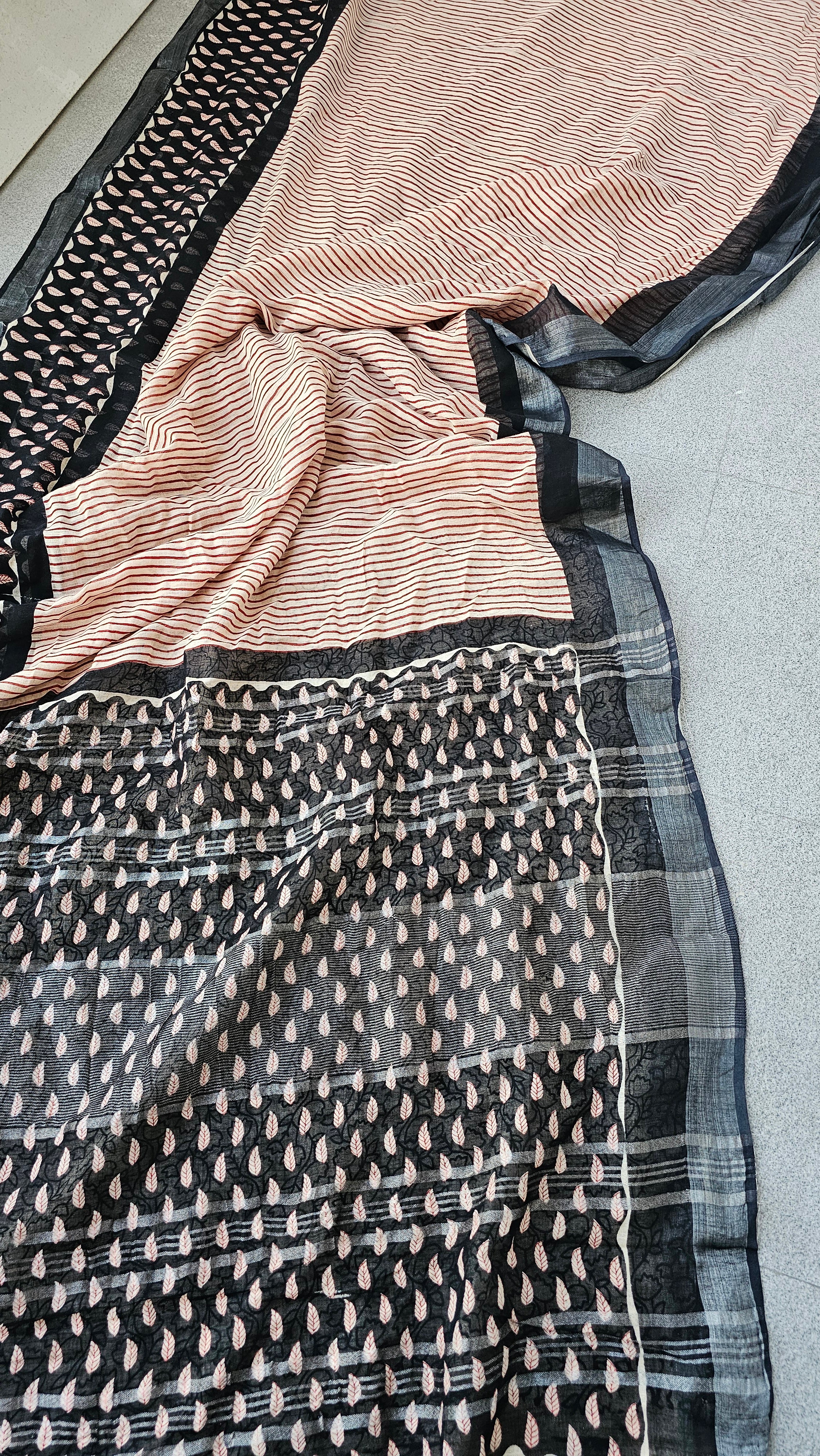 Rhea - Hand Block Print - Linen Cotton Saree