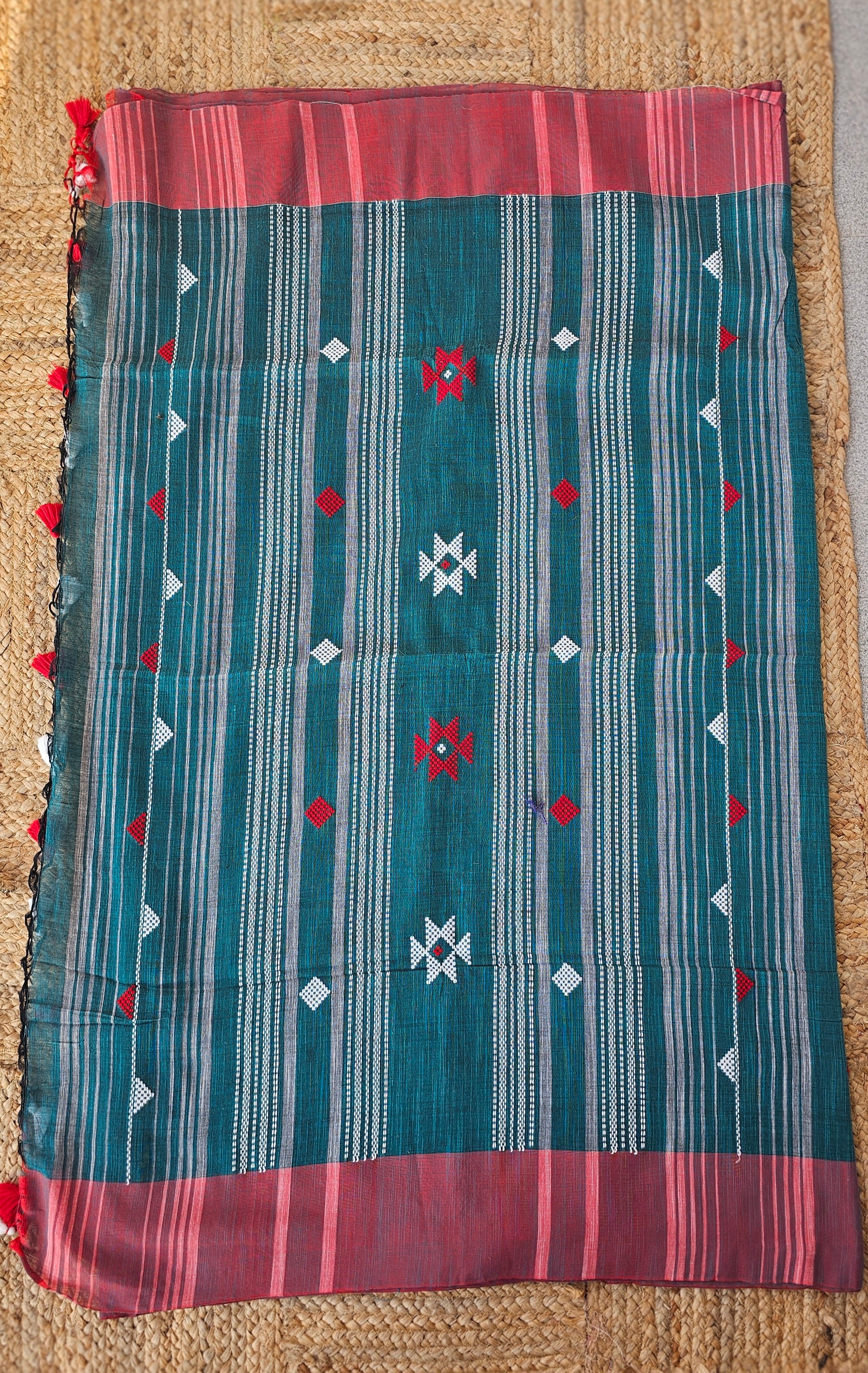 Pronoy - Handloom - Cotton Saree