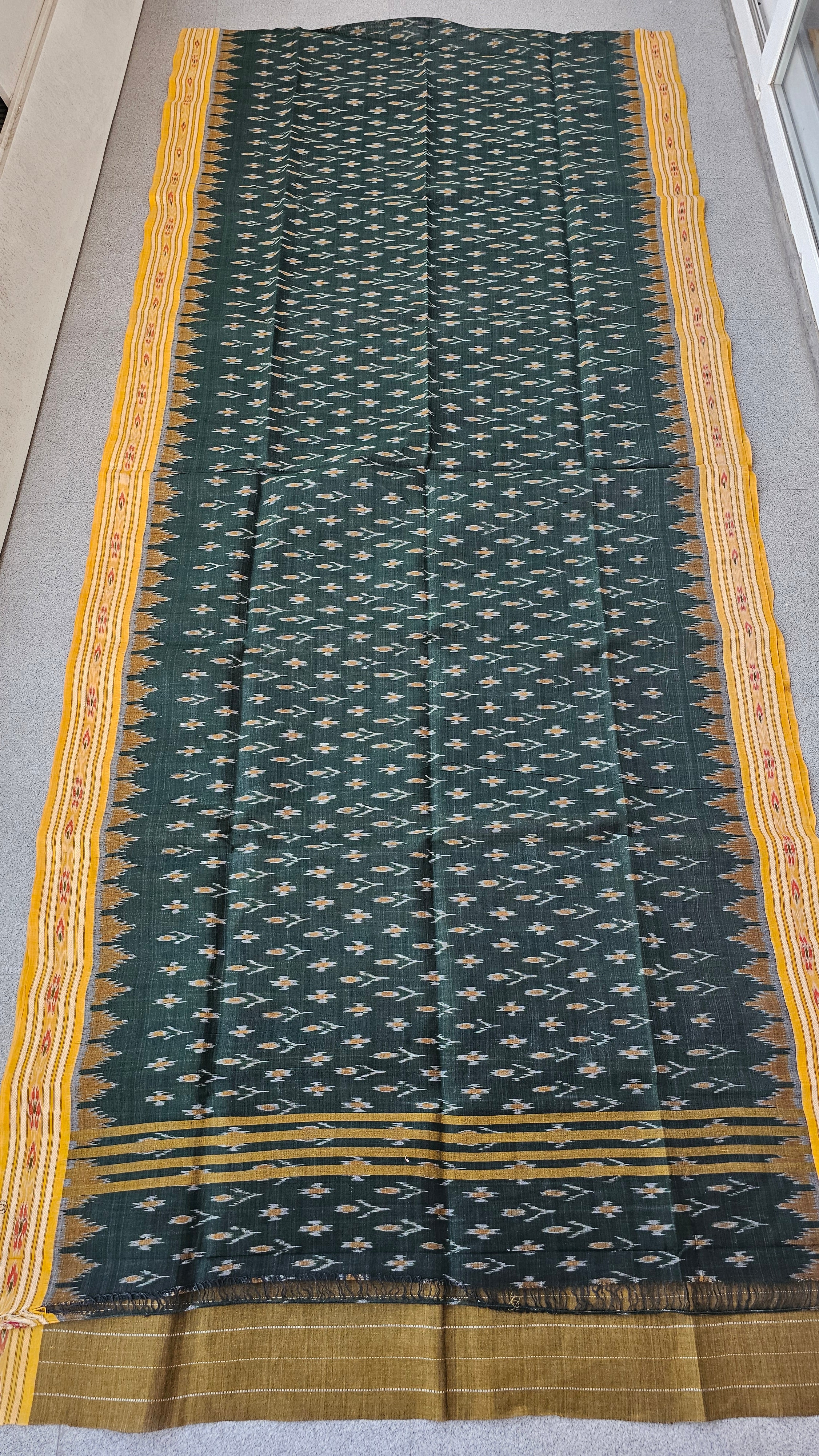 Pallabi - Sambalpuri Ikkat Cotton Handloom Saree