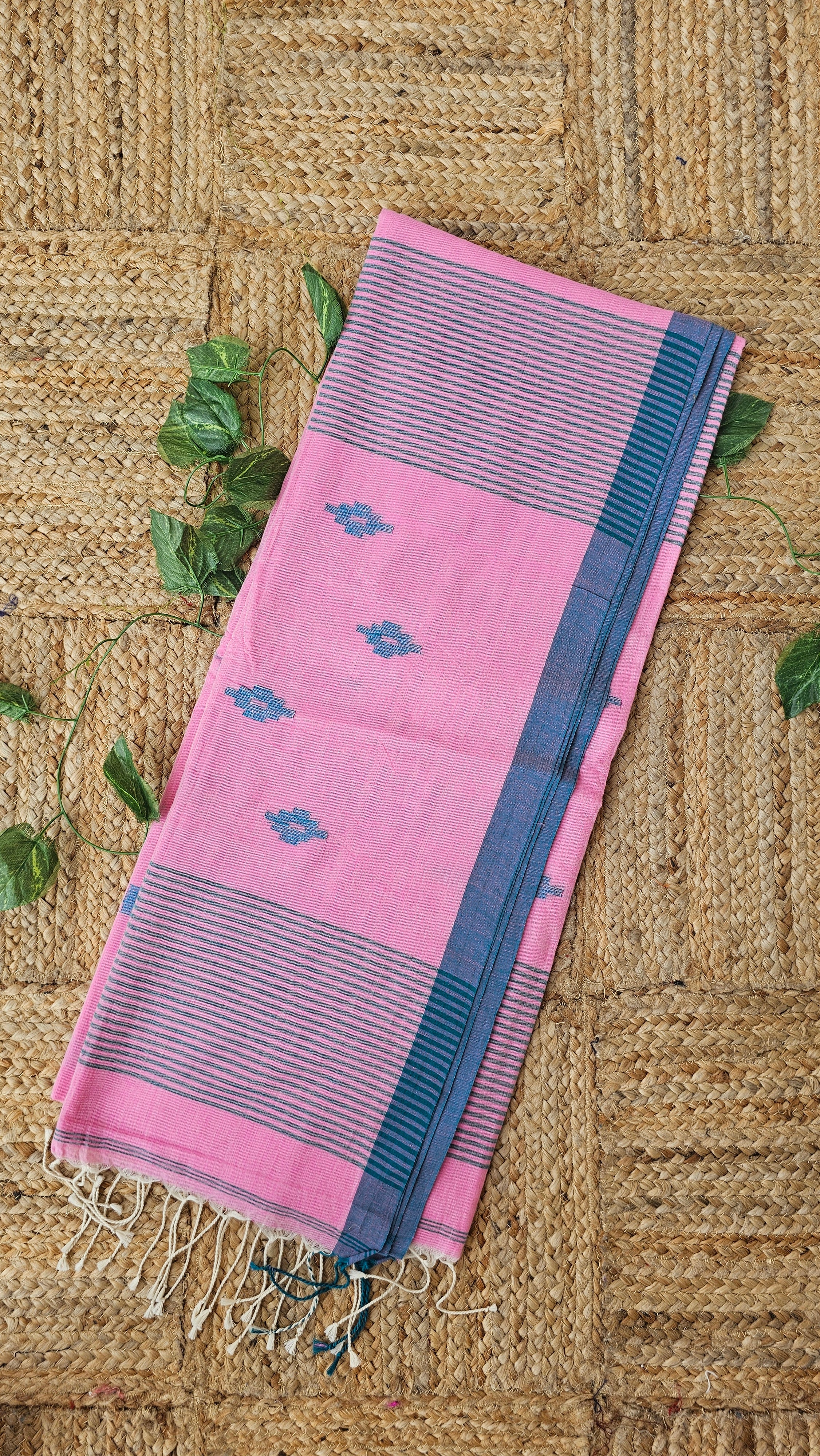 Utsho - Jamdani Handloom - Cotton Saree