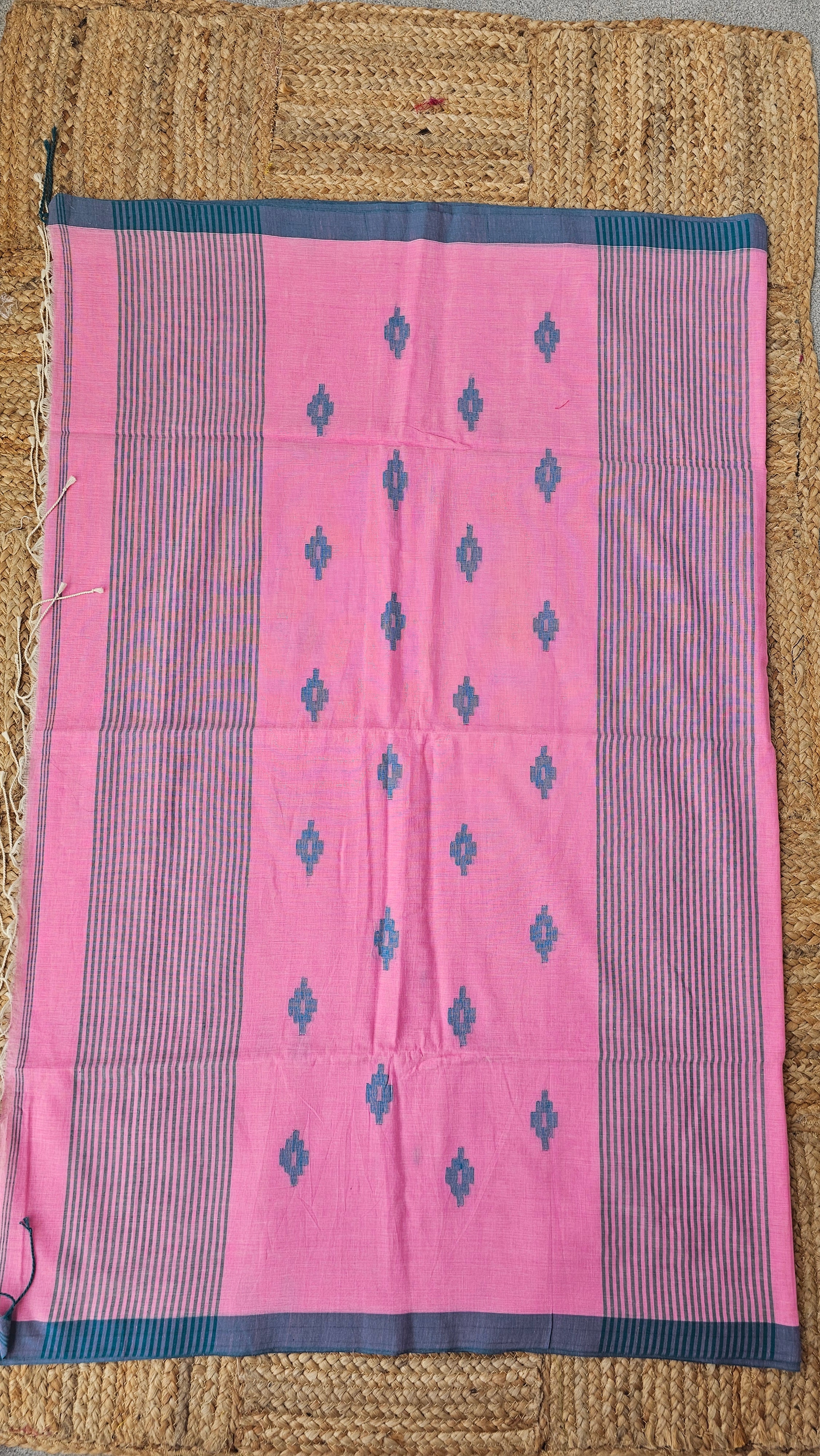 Utsho - Jamdani Handloom - Cotton Saree