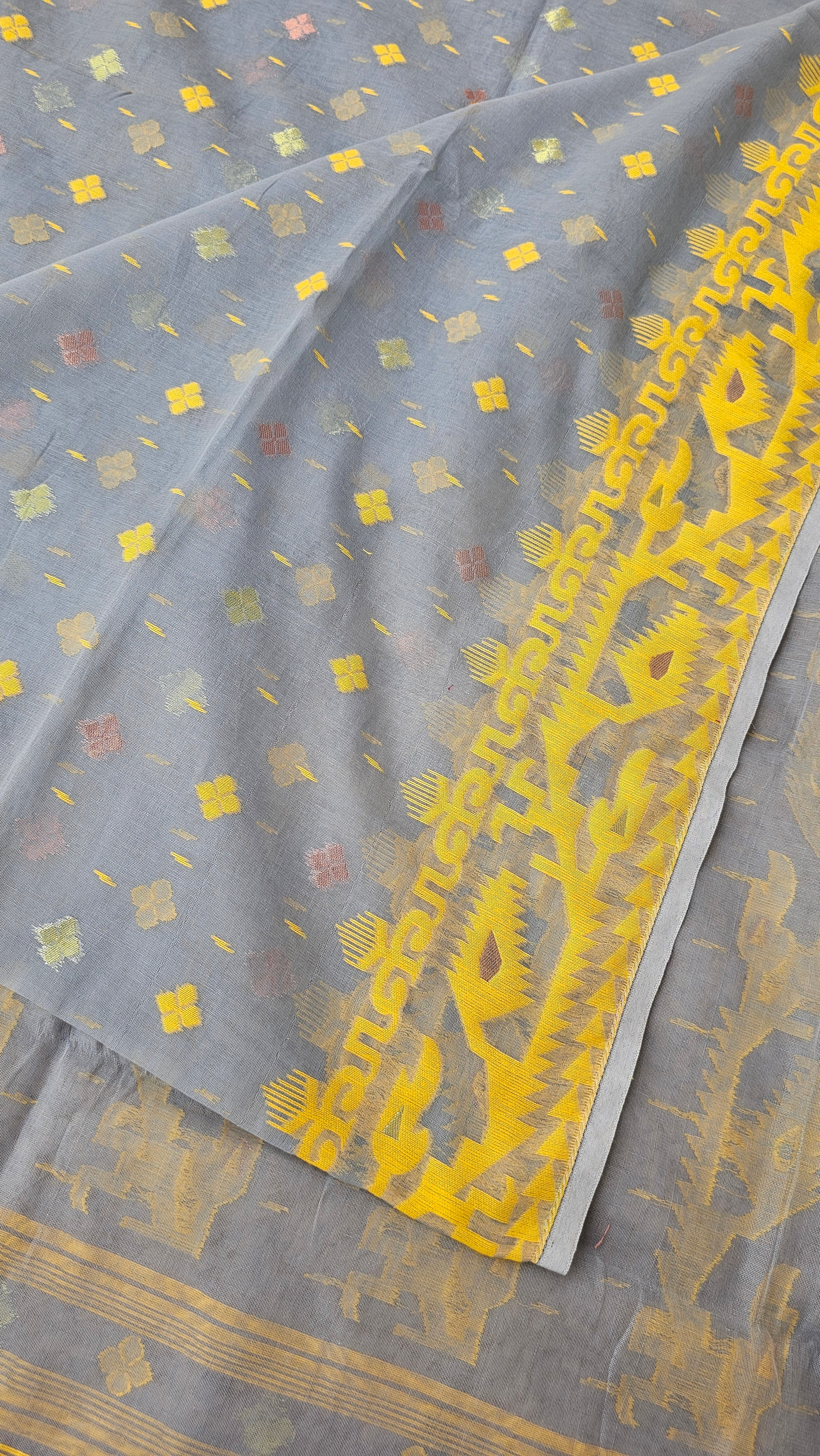 Dweep - Dhakai Jamdani (Soft Starch-free)