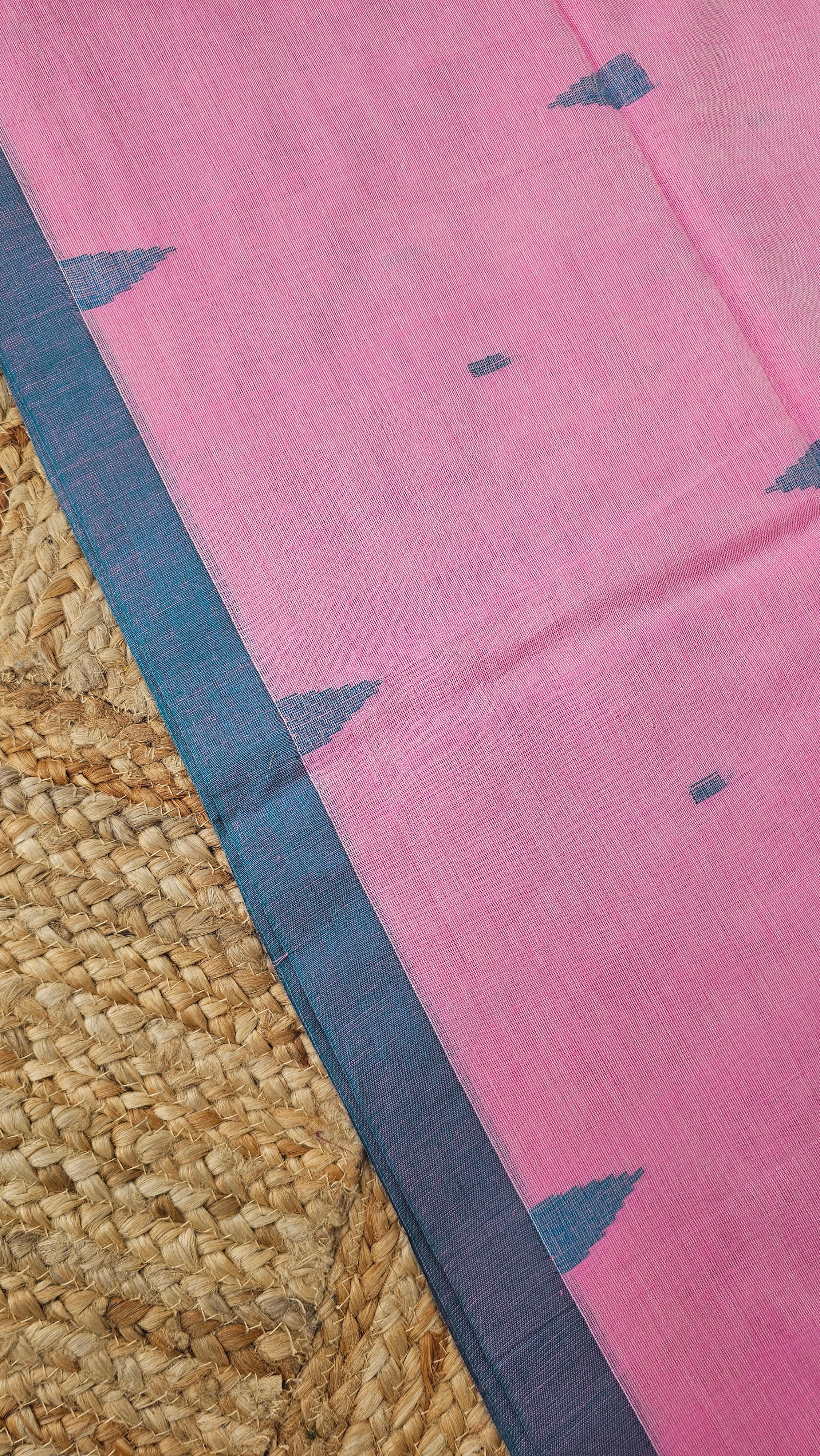 Utsho - Jamdani Handloom - Cotton Saree