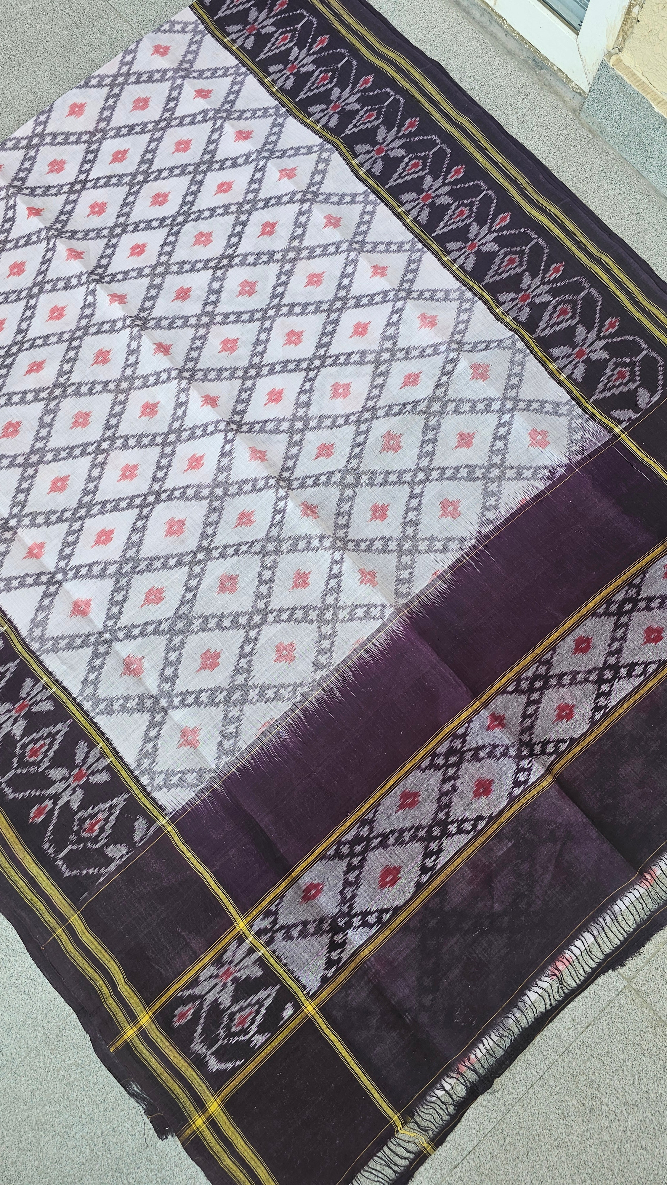 Shankari - Sambalpuri Ikkat Cotton Handloom Saree