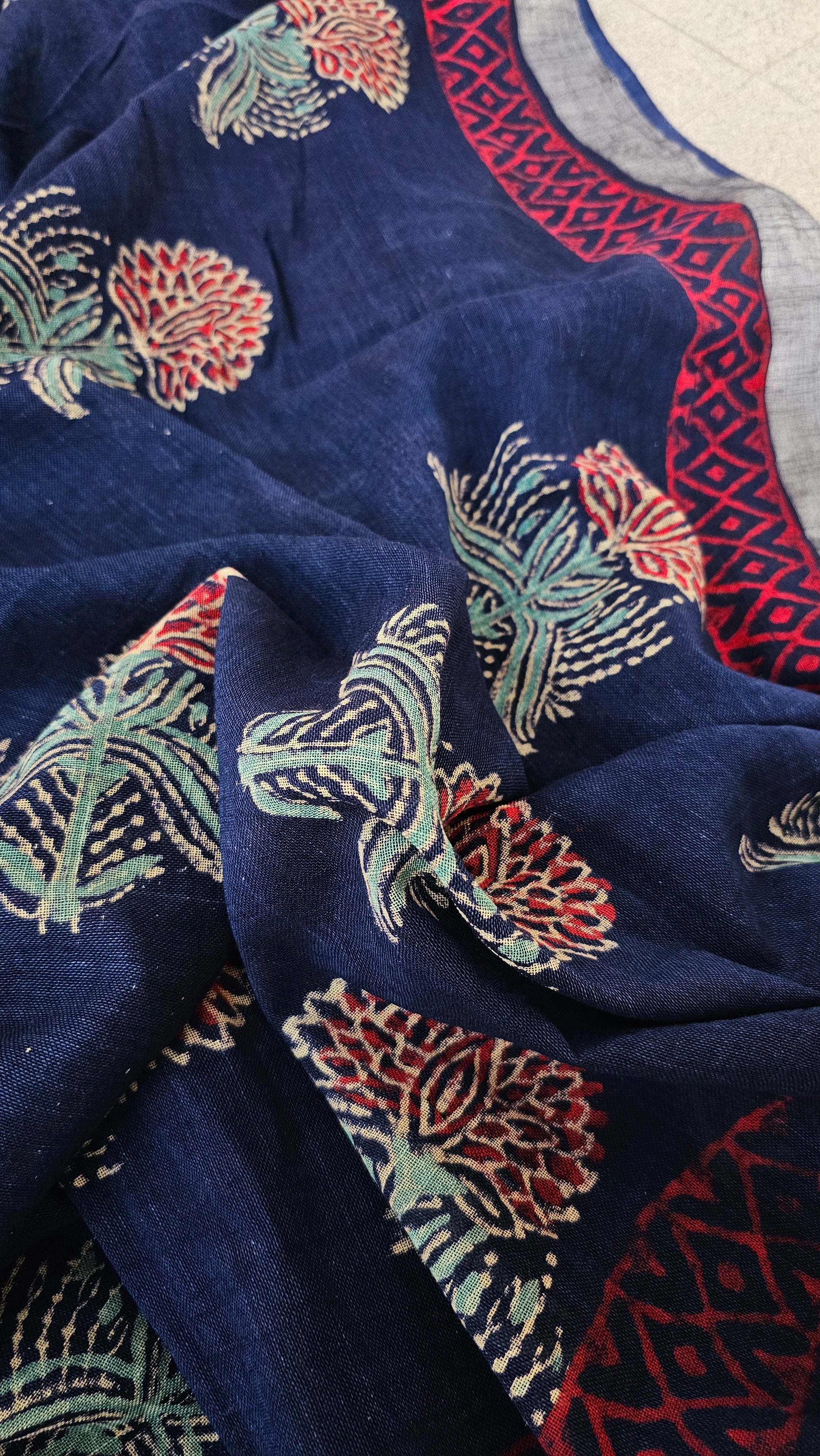 Arnavi - Hand Block Print - Linen Cotton Saree