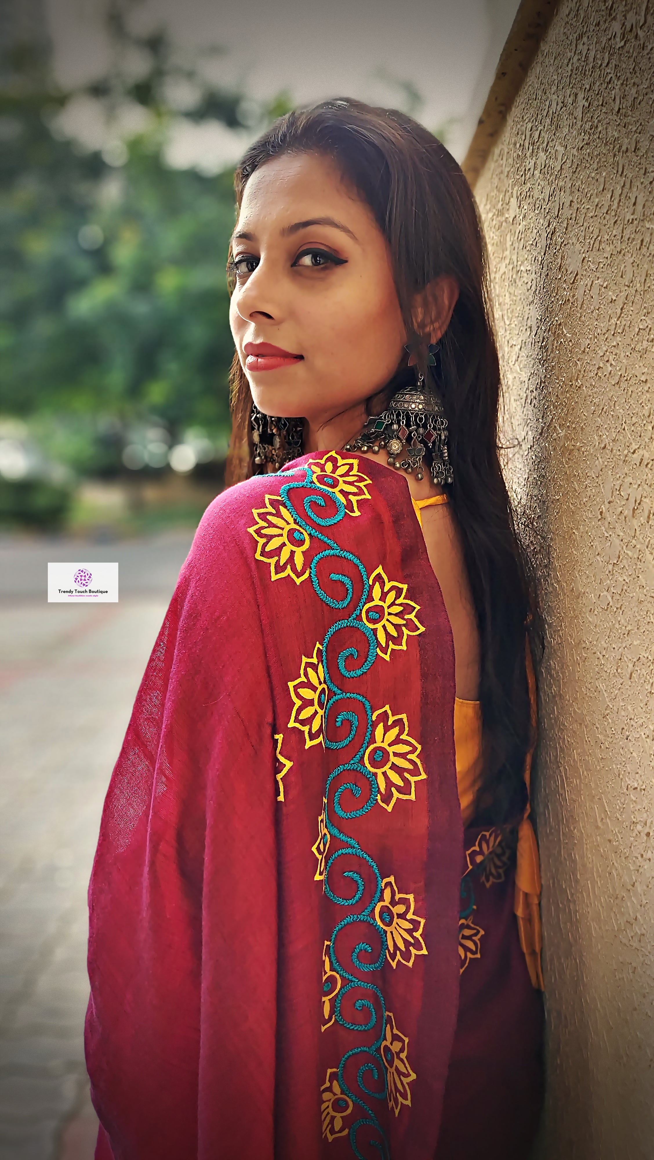 MULBERRY MODE - HANDPAINTED & EMBROIDERED - COTTON HANDLOOM