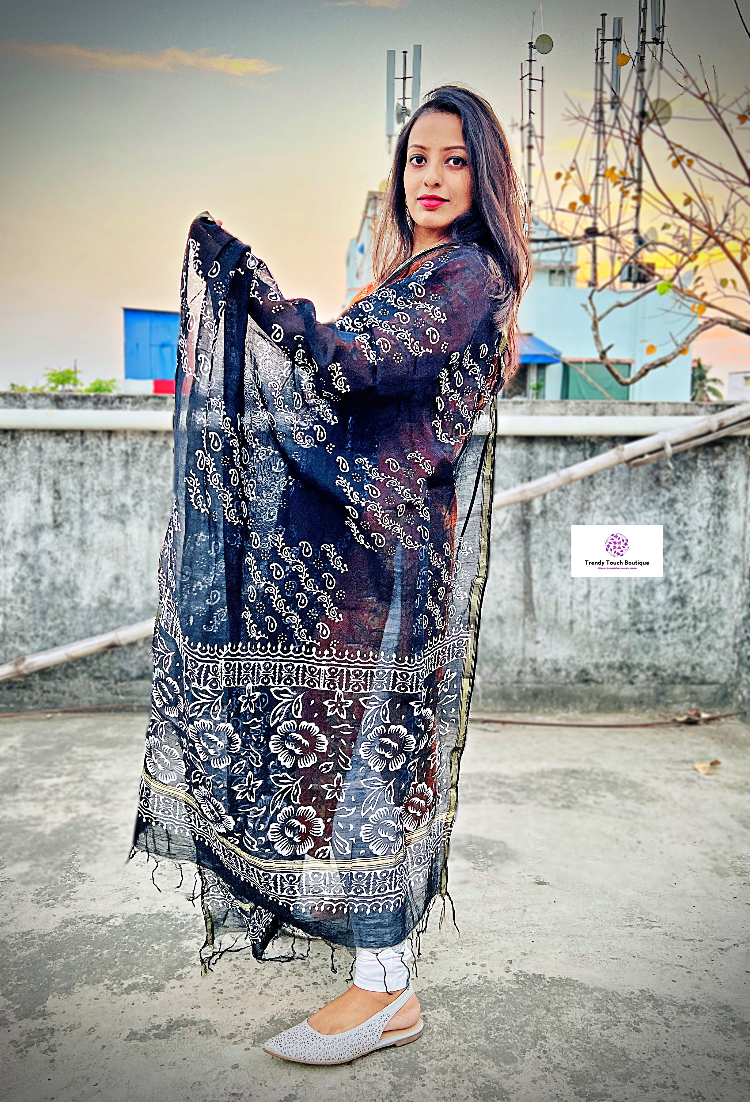 Ebony - Handblock Print- Chanderi Silk Dupatta